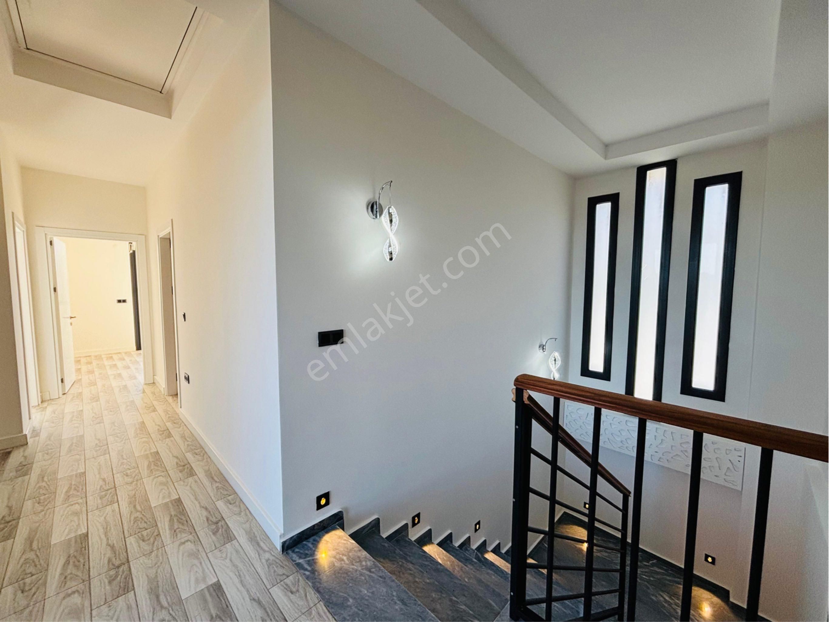 500 M2 4+1 Villa Daha Uygun Yok - Görsel 18