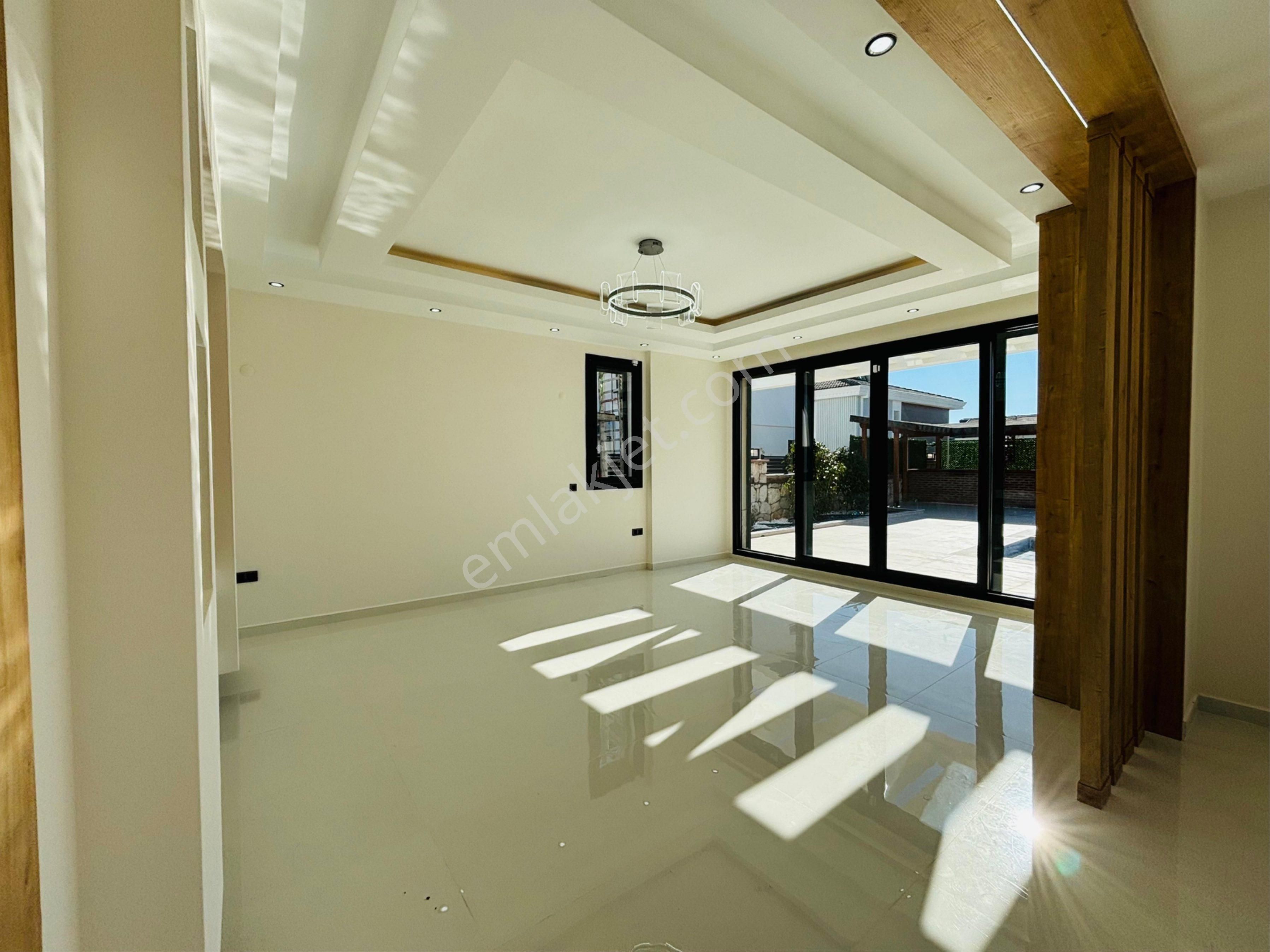 500 M2 4+1 Villa Daha Uygun Yok - Görsel 13