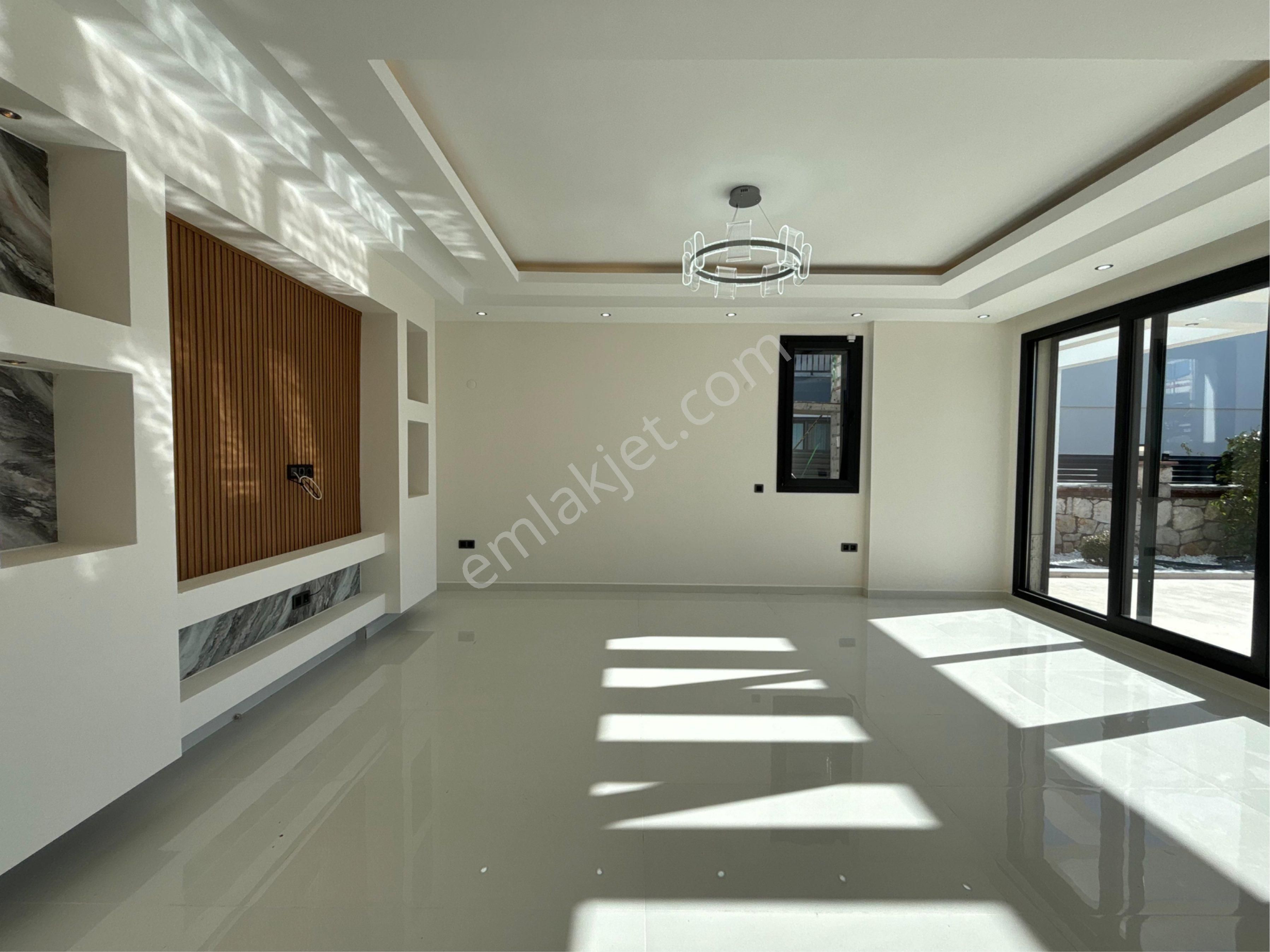 500 M2 4+1 Villa Daha Uygun Yok - Görsel 12