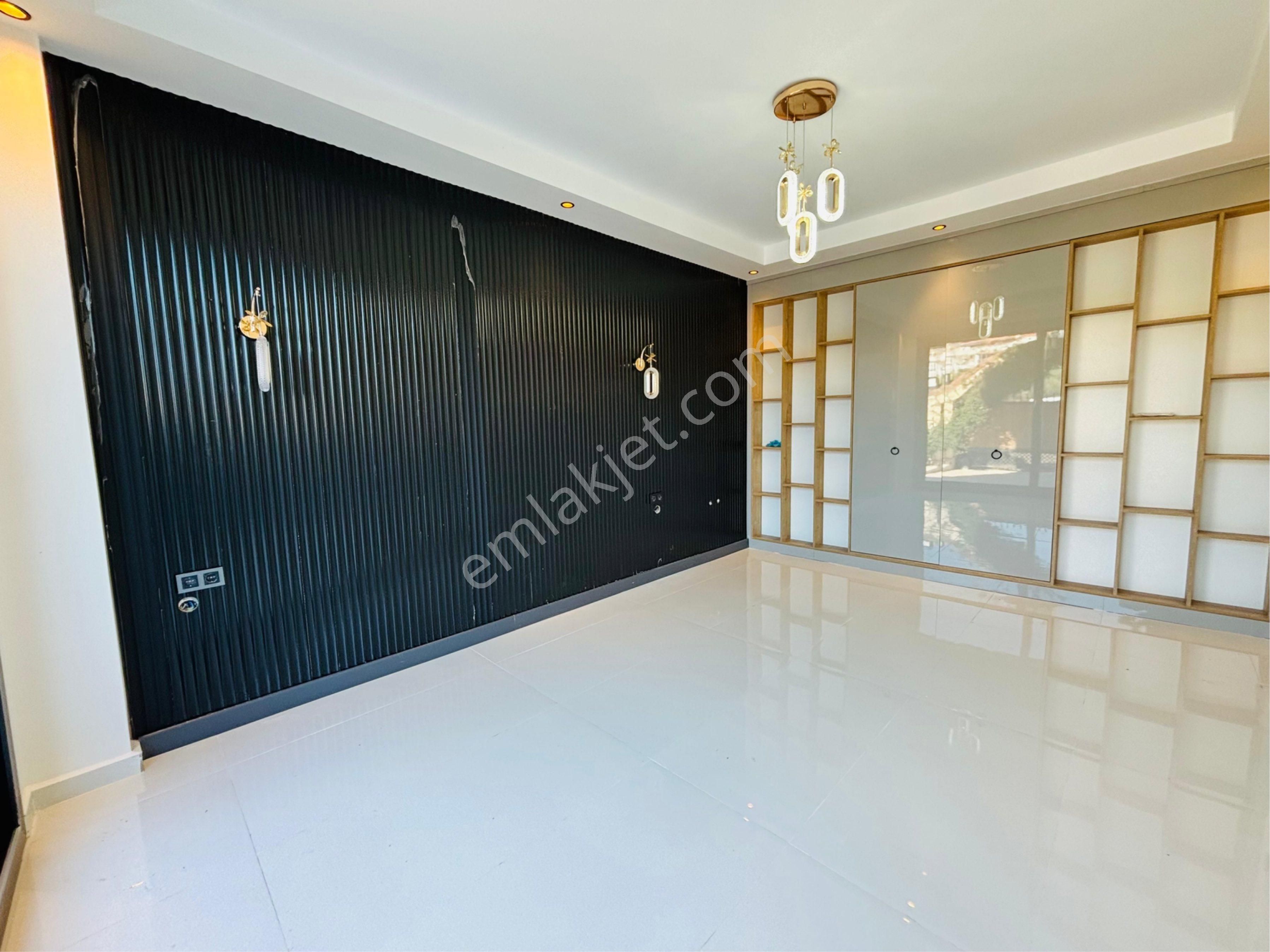 500 M2 4+1 Villa Daha Uygun Yok - Görsel 15