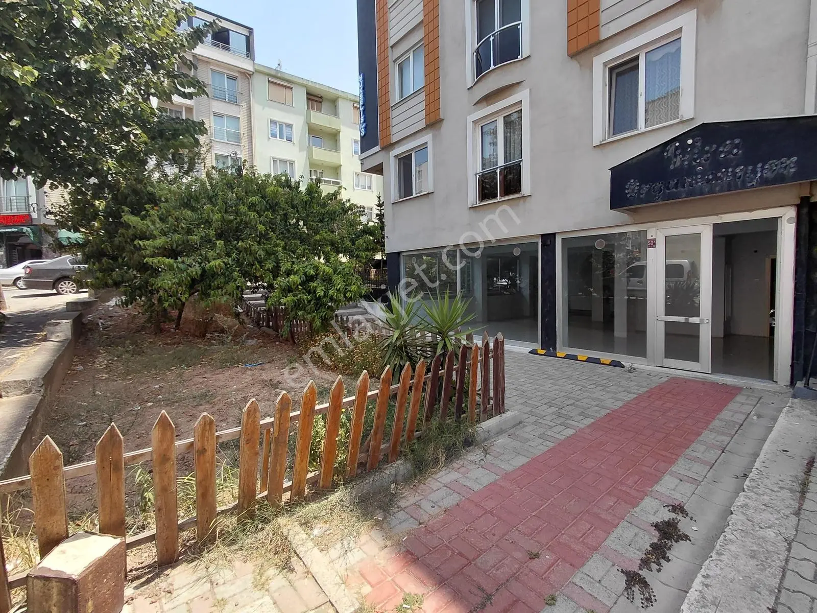 Çalışkanlar Gyo'dan Satılık Çarşı Merkezde 100 M2 Dükkan - Görsel 8