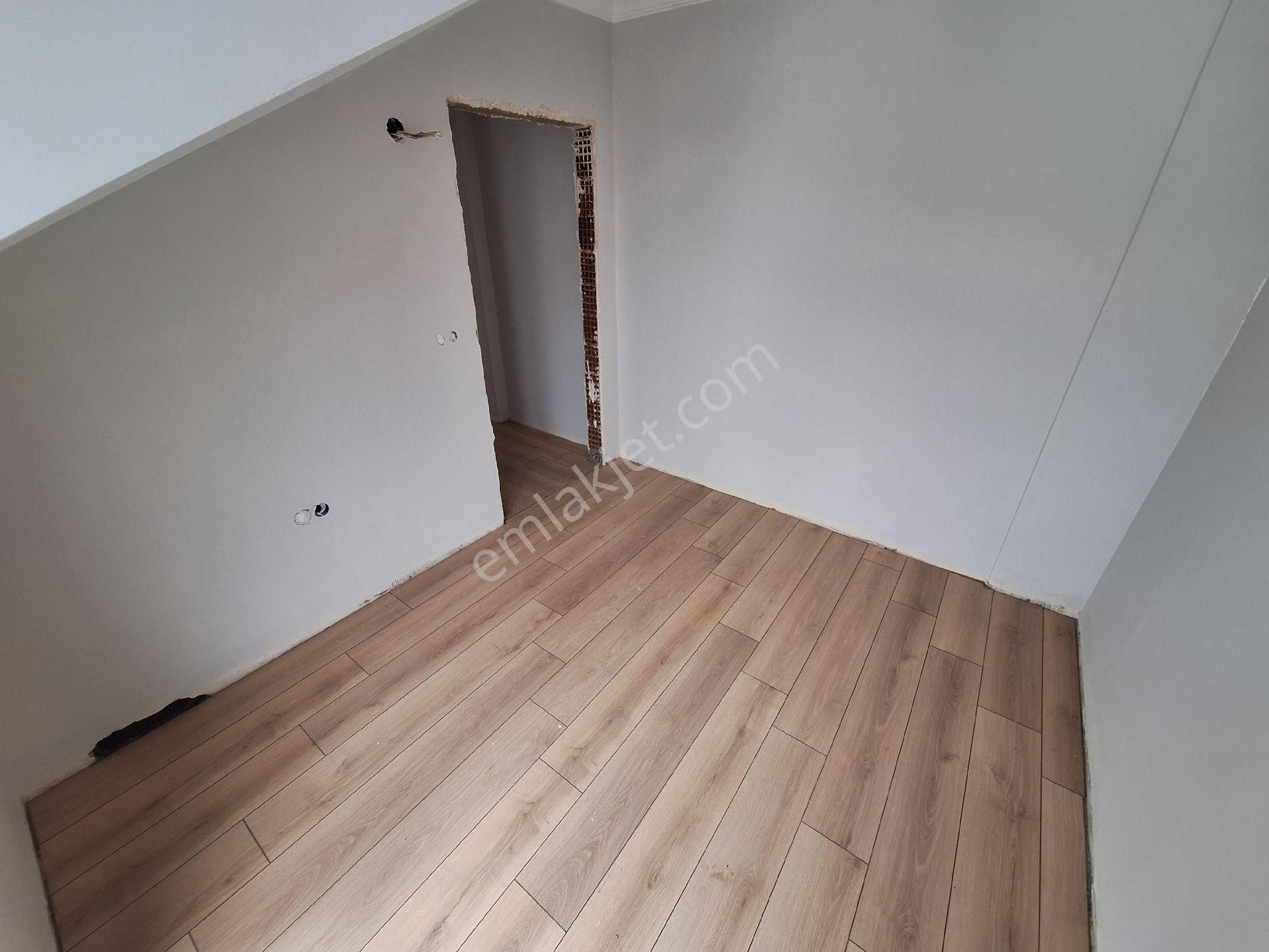 Fırsat 2+1 Teraslı Çatıdubleks Daire - Görsel 13