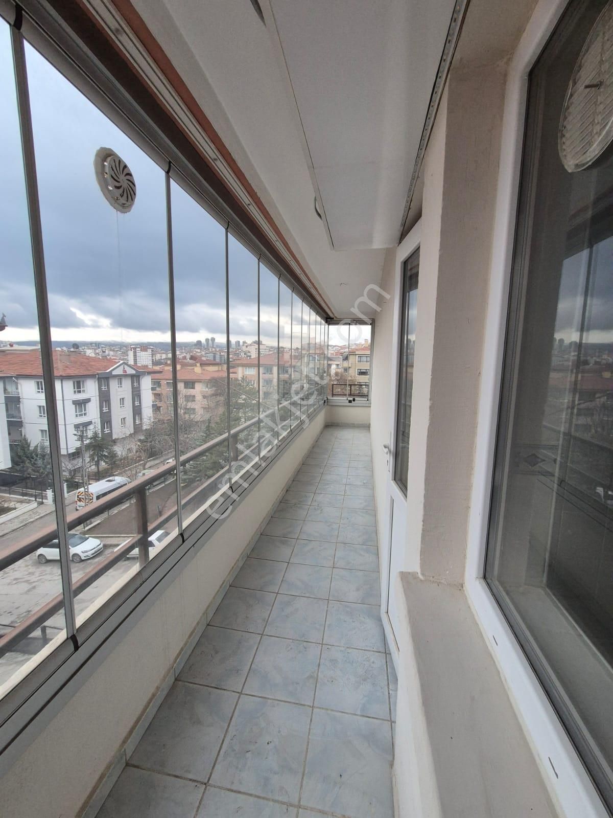 Kent'ten Şirintepe'de Katta 3+1 Kaçmaz Daire - Görsel 18