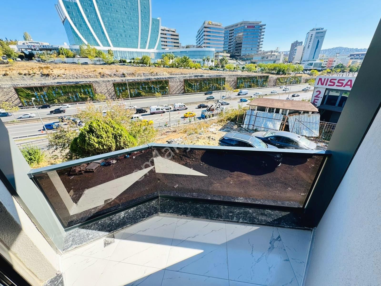 █ Konfor █ Küçükyalı'da Komple Ön Cephe 2.kat Balkonlu Sıfır 2+1 - Görsel 14