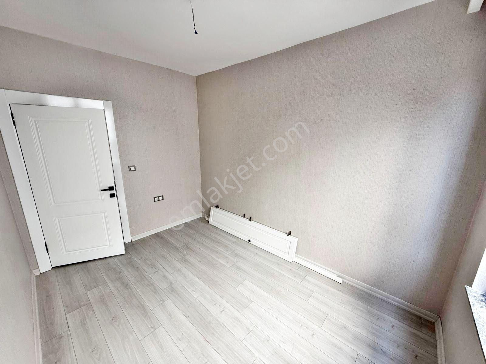 Ayvalı Sancaktepede Arakat E.banyo Acil Satılık Sıfır 3+1 Daire_ - Görsel 18