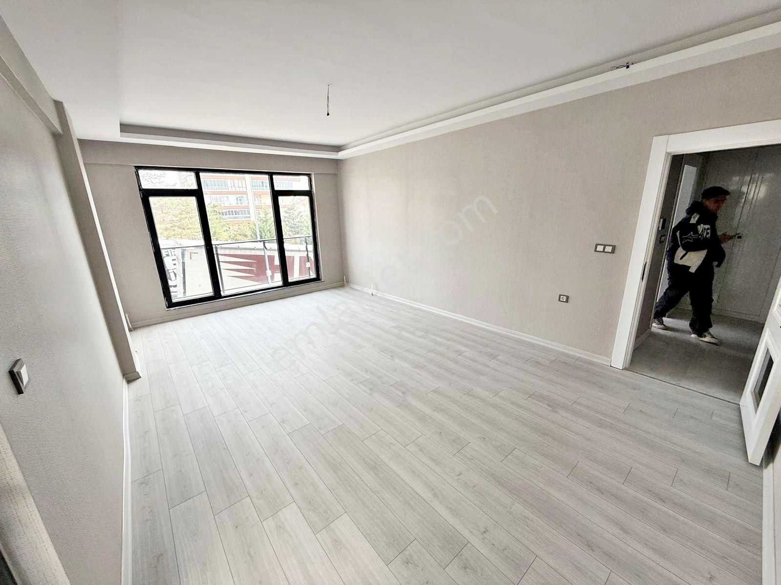 Ayvalı Sancaktepede Arakat E.banyo Acil Satılık Sıfır 3+1 Daire_ - Görsel 12