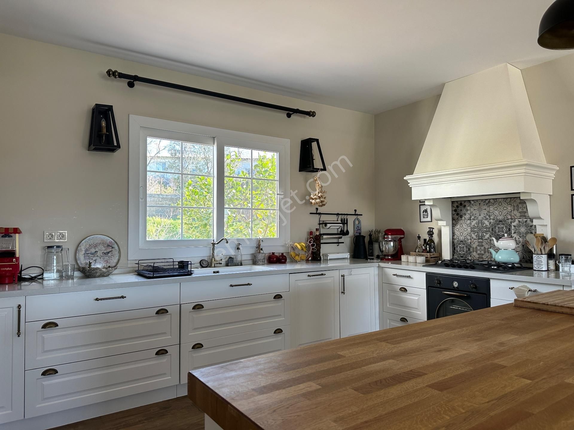 Urla Bademler 5 Dönüm Arsa İçerisinde Satılık 4+2 Müstakil Villa - Görsel 20