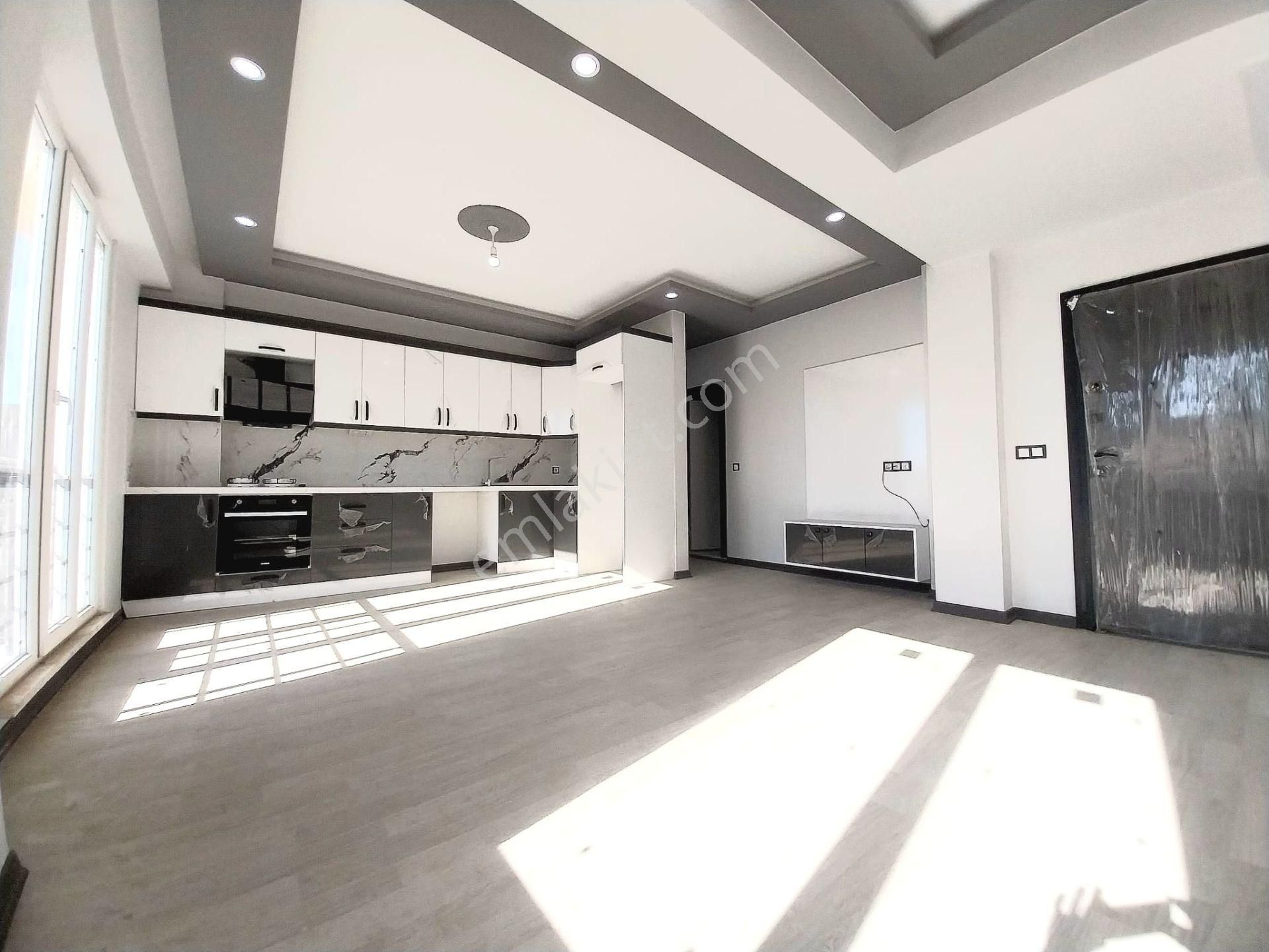 ▓yüksel'den Edremit'te Önü Açık İki Mutfaklı Sıfır 3+1 Satılık Dublex - Görsel 3