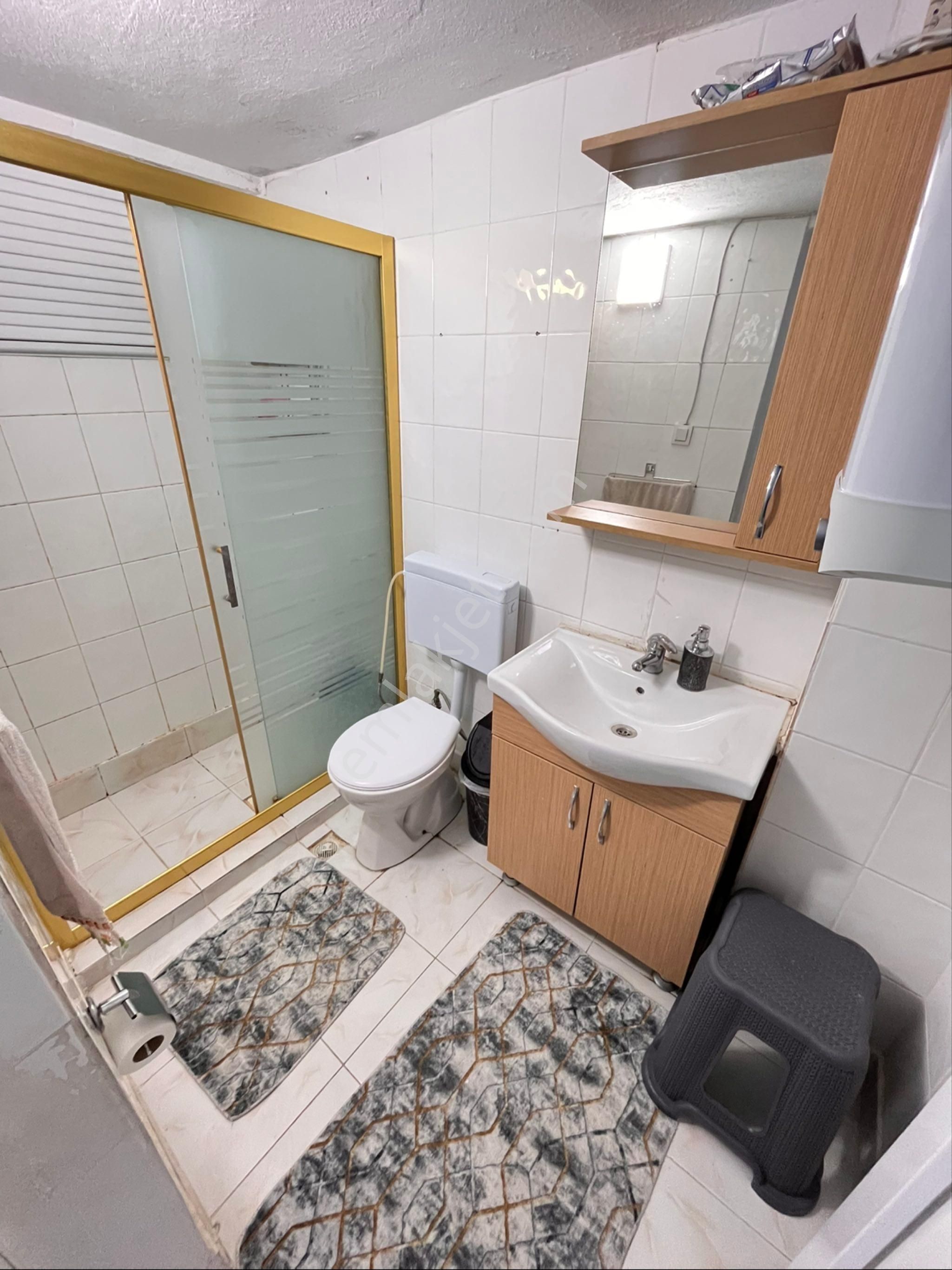 Yeşılyurtta Manolya Parkı Yakınında Çift Cepheli Temiz Bakımlı Arakat Daire - Görsel 31