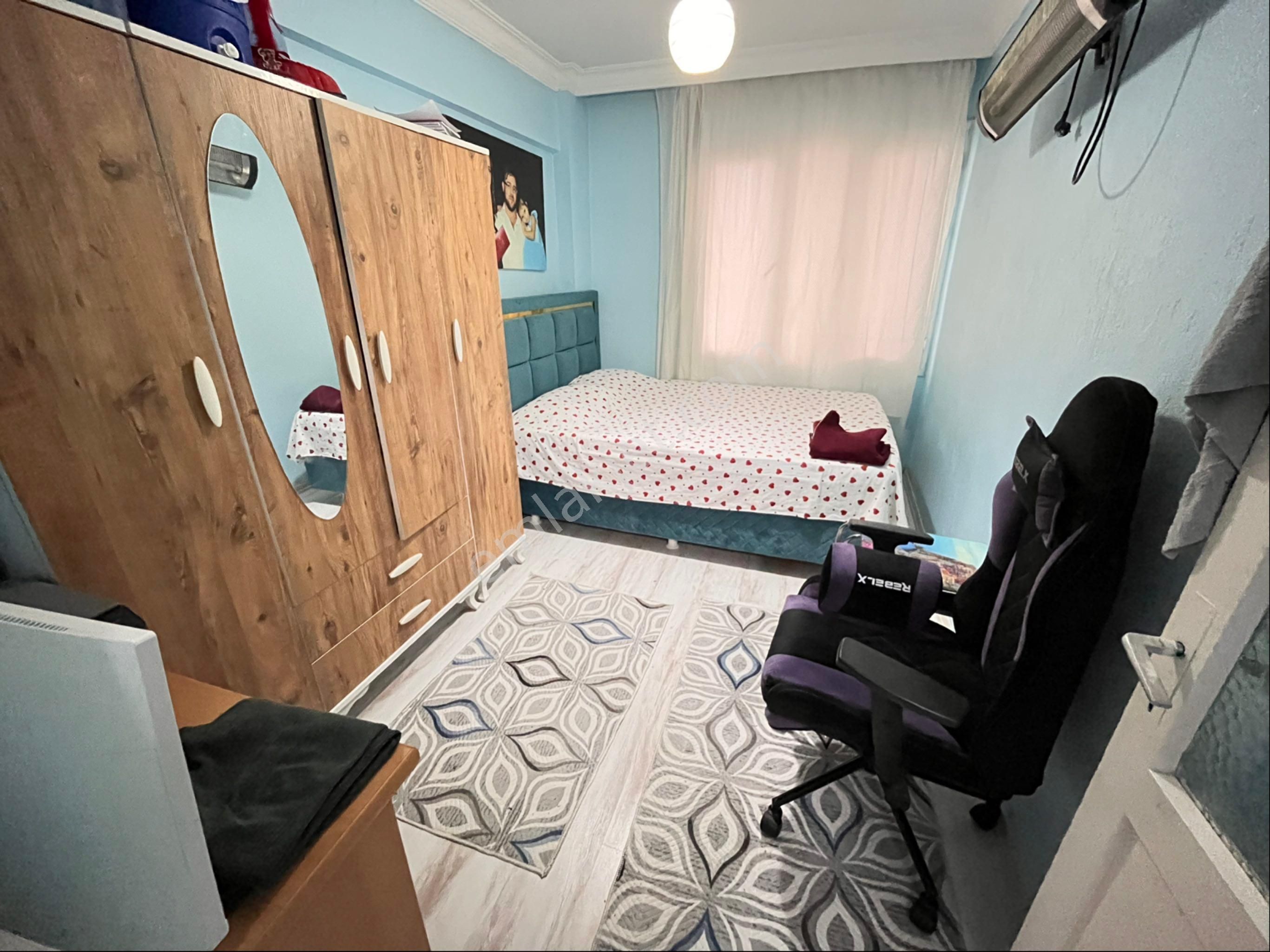 Yeşılyurtta Manolya Parkı Yakınında Çift Cepheli Temiz Bakımlı Arakat Daire - Görsel 24