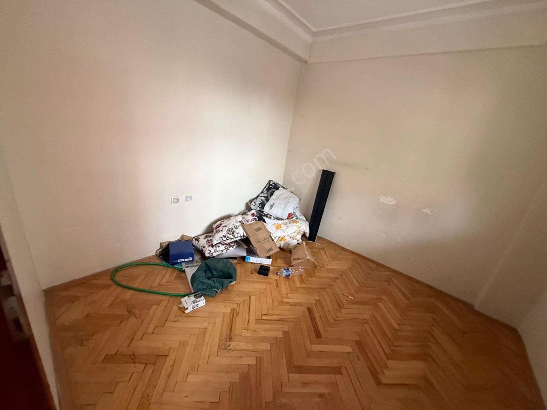 Bilgen Vatan'dan Aktepe Adnan Menderes'te Yüksek Giriş Kat Ön Cephe Balkonlu 2+1 Satılık Daire - Görsel 9