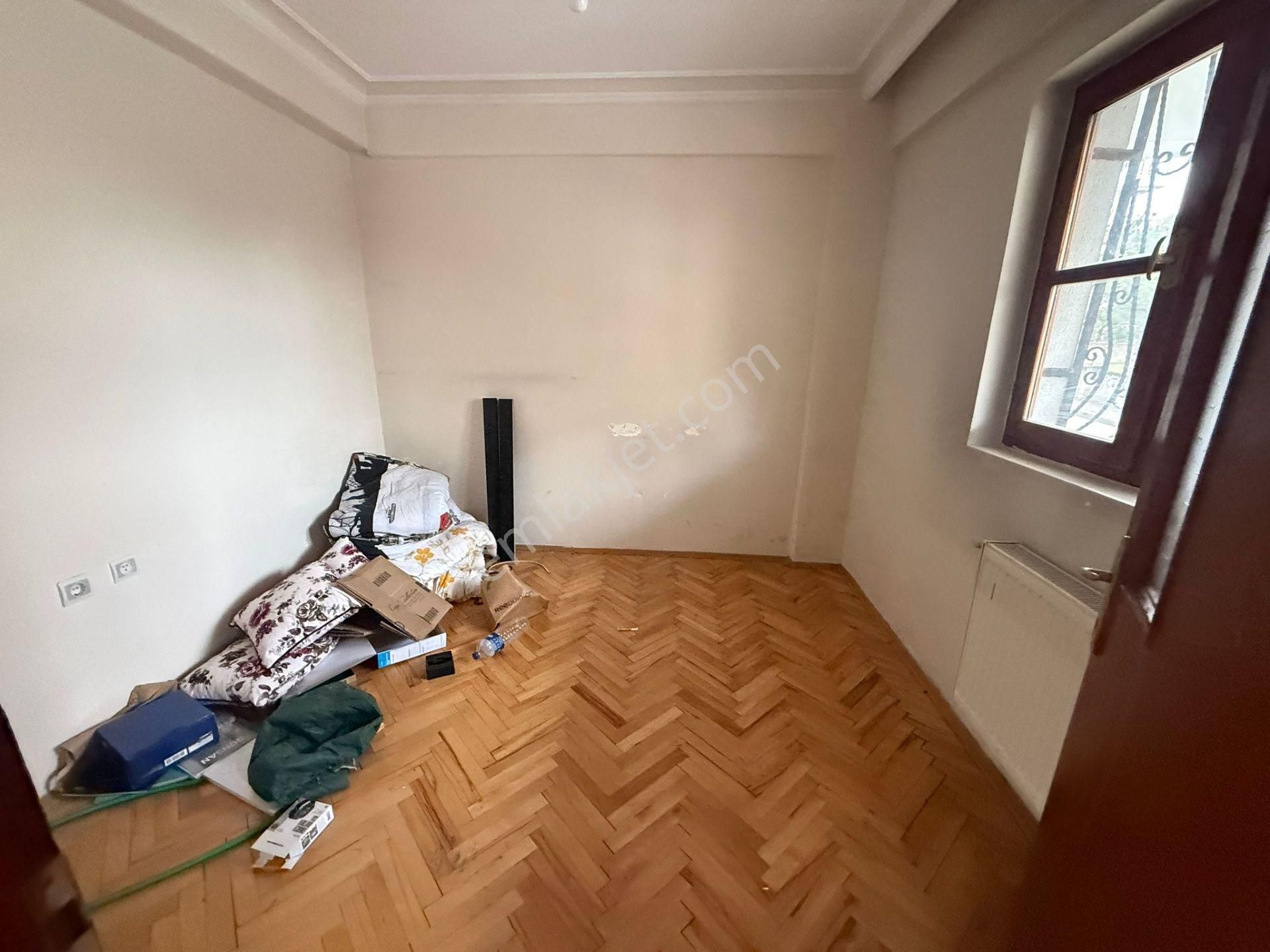 Bilgen Vatan'dan Aktepe Adnan Menderes'te Yüksek Giriş Kat Ön Cephe Balkonlu 2+1 Satılık Daire - Görsel 7