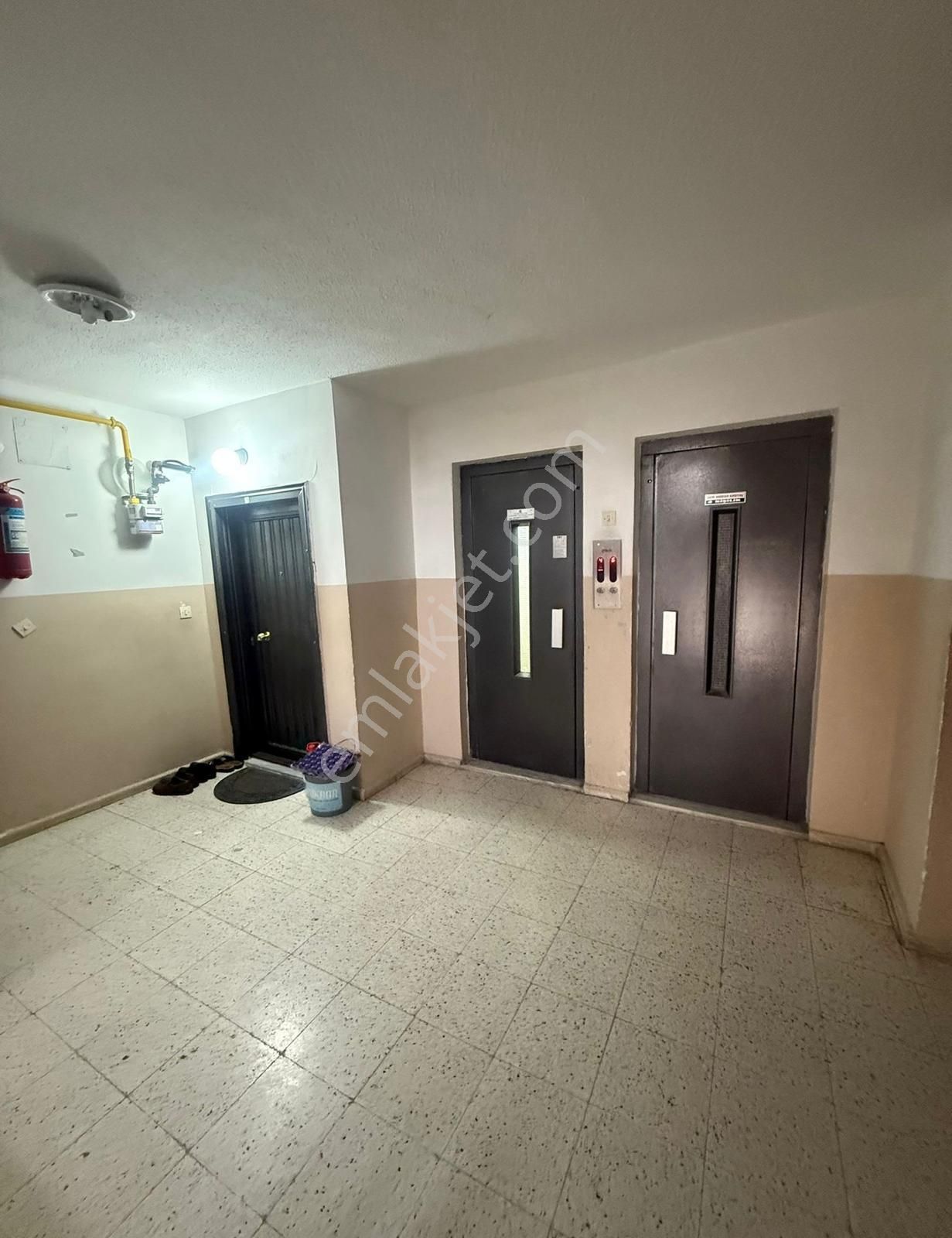 Elisa Gyo/beyazşehir Tramvay Yakını 3+1 Kombili Ara Kat Daire - Görsel 14