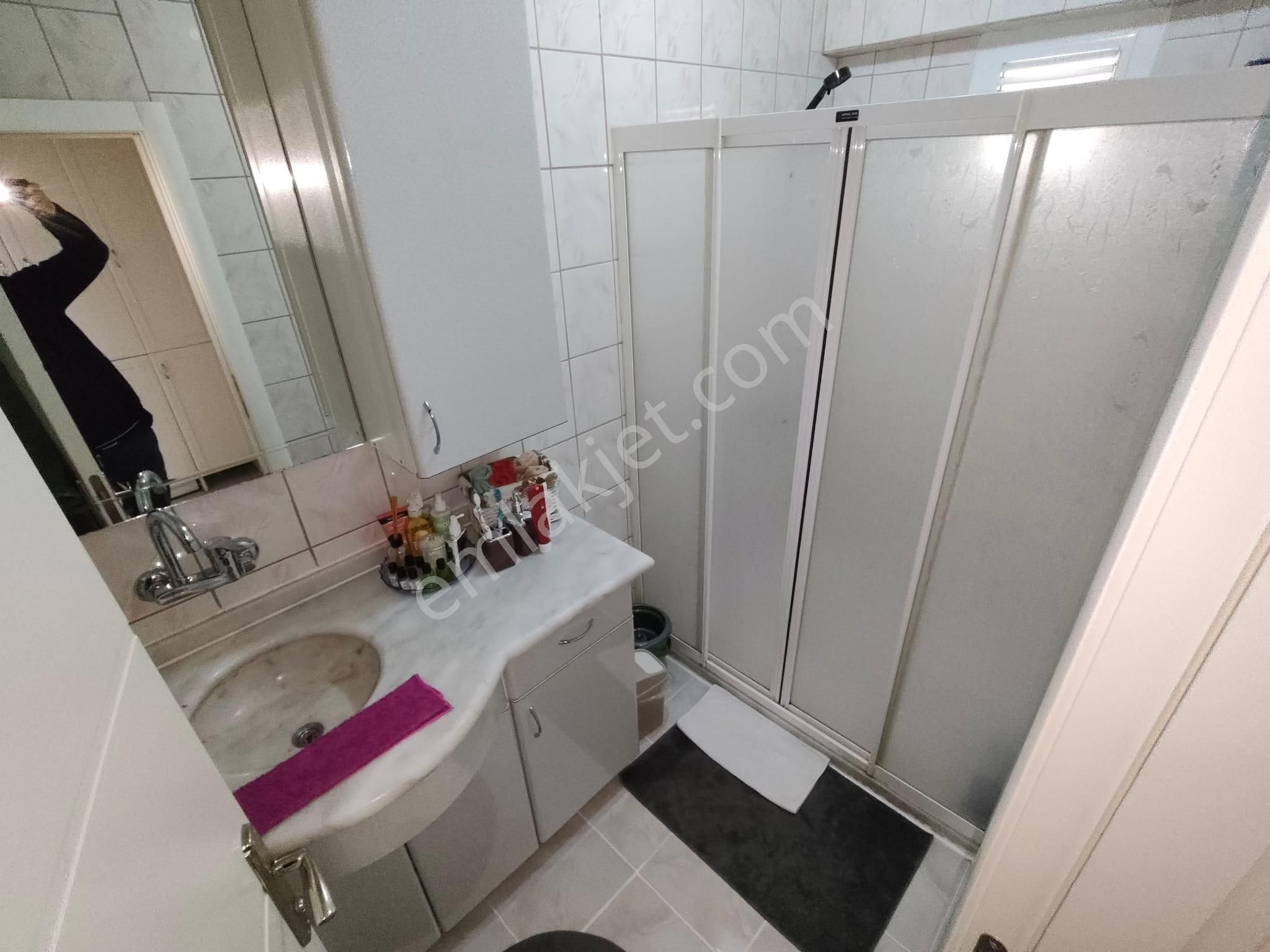 Yılmaz Gayrimenkul'den Pınarbaşı Mah 3+1 4. Katta 3299 Pazarlıklı Ultra Lüxyapılı 130m2 Daire - Görsel 22