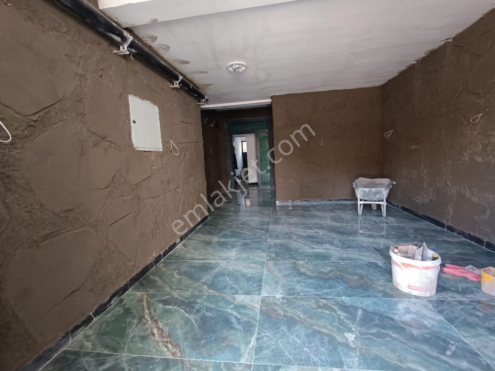 Kent'ten Kıbrıs Köyü Girişi Yeşilbayır Merkez Saat Kulesi Yakını Çok Katlı Sitede Uygun Fiyata!!! - Görsel 4