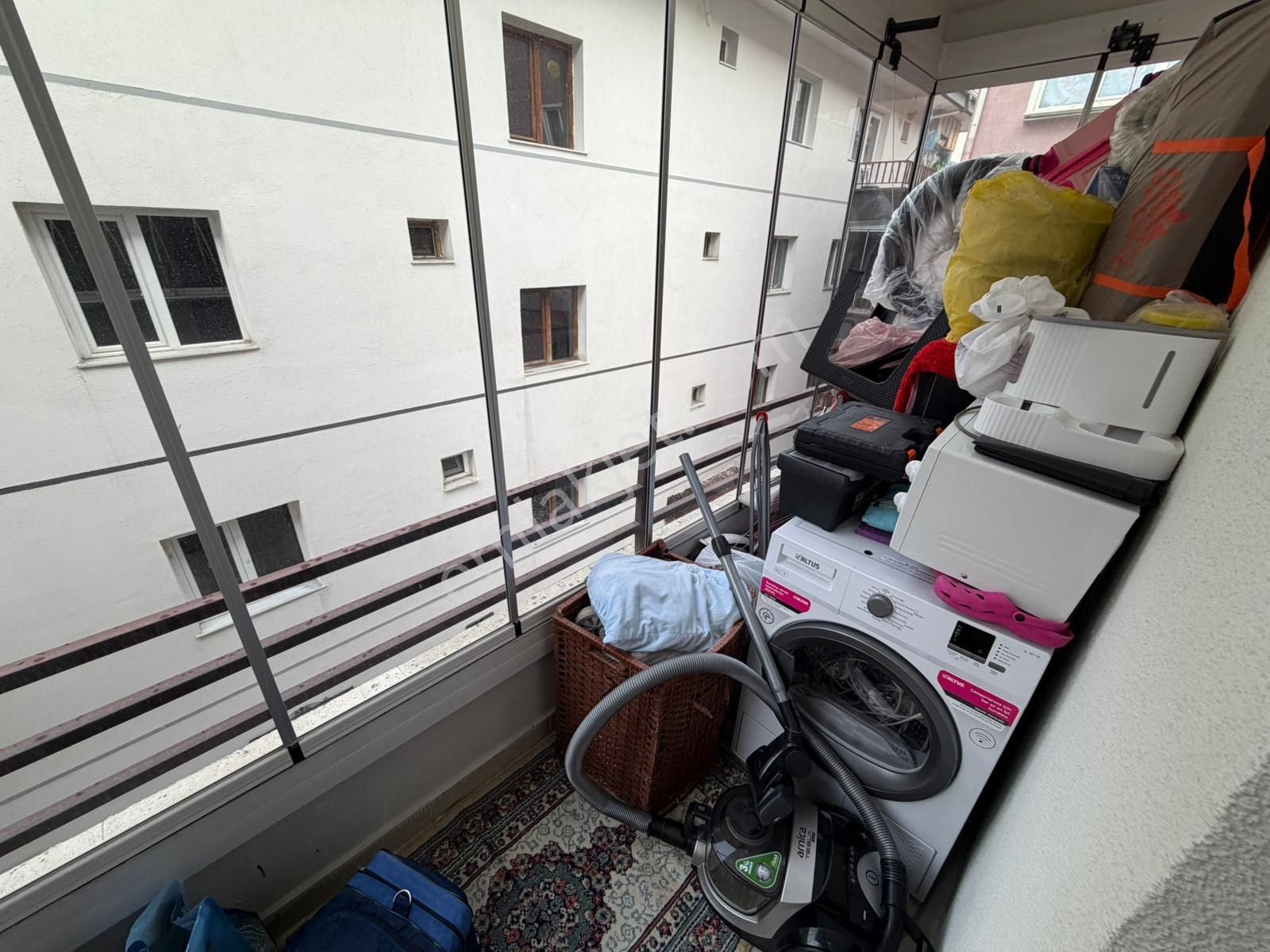 Çok Acil !!aktepe'de Merkezi Konumda 2.katta Fırsat 3+1 Daire - Görsel 10