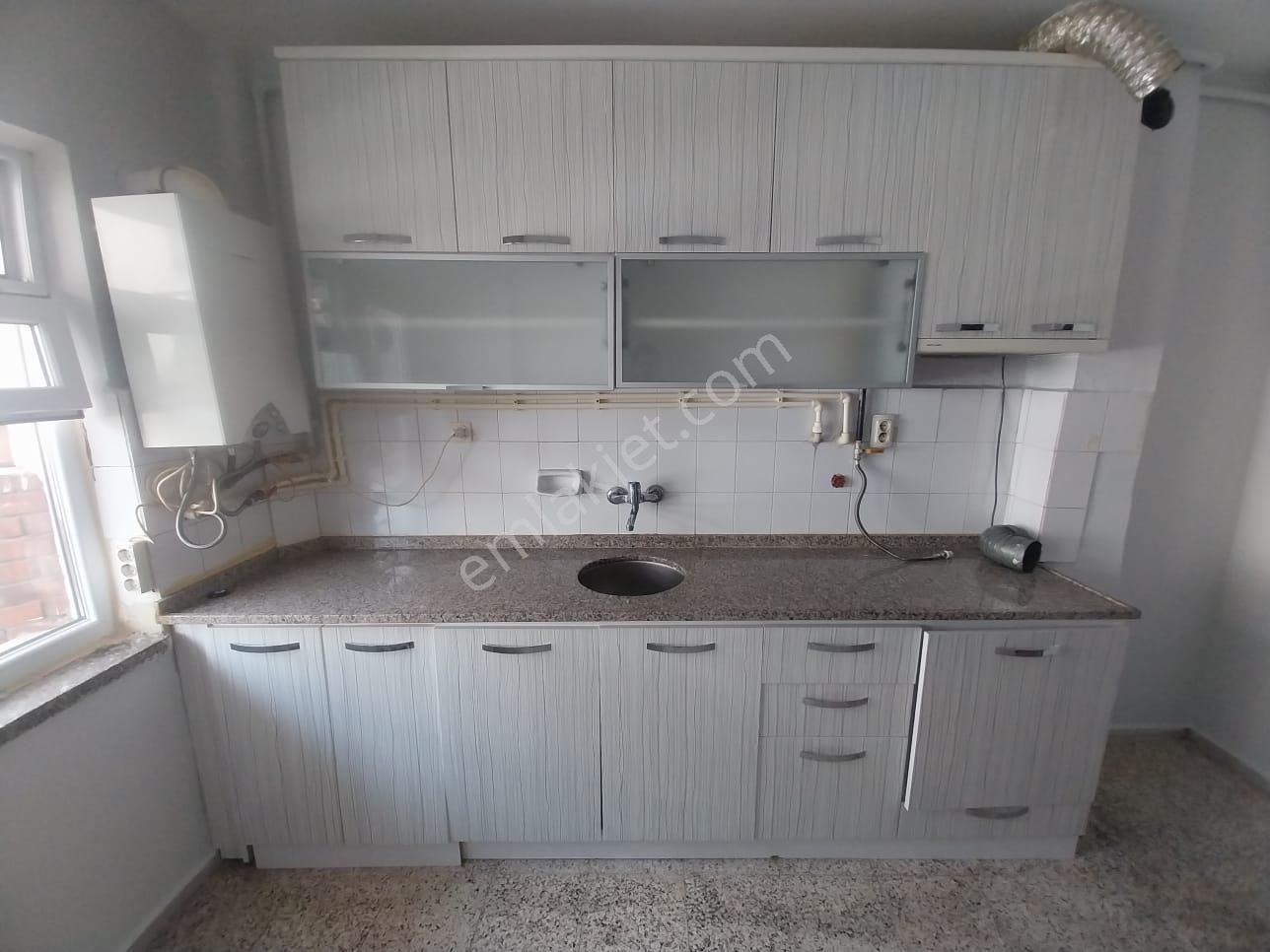 Çarşamba Pazarı Ümit Hast.yakını Asansör,otopark Satılık 3+1 - Görsel 9