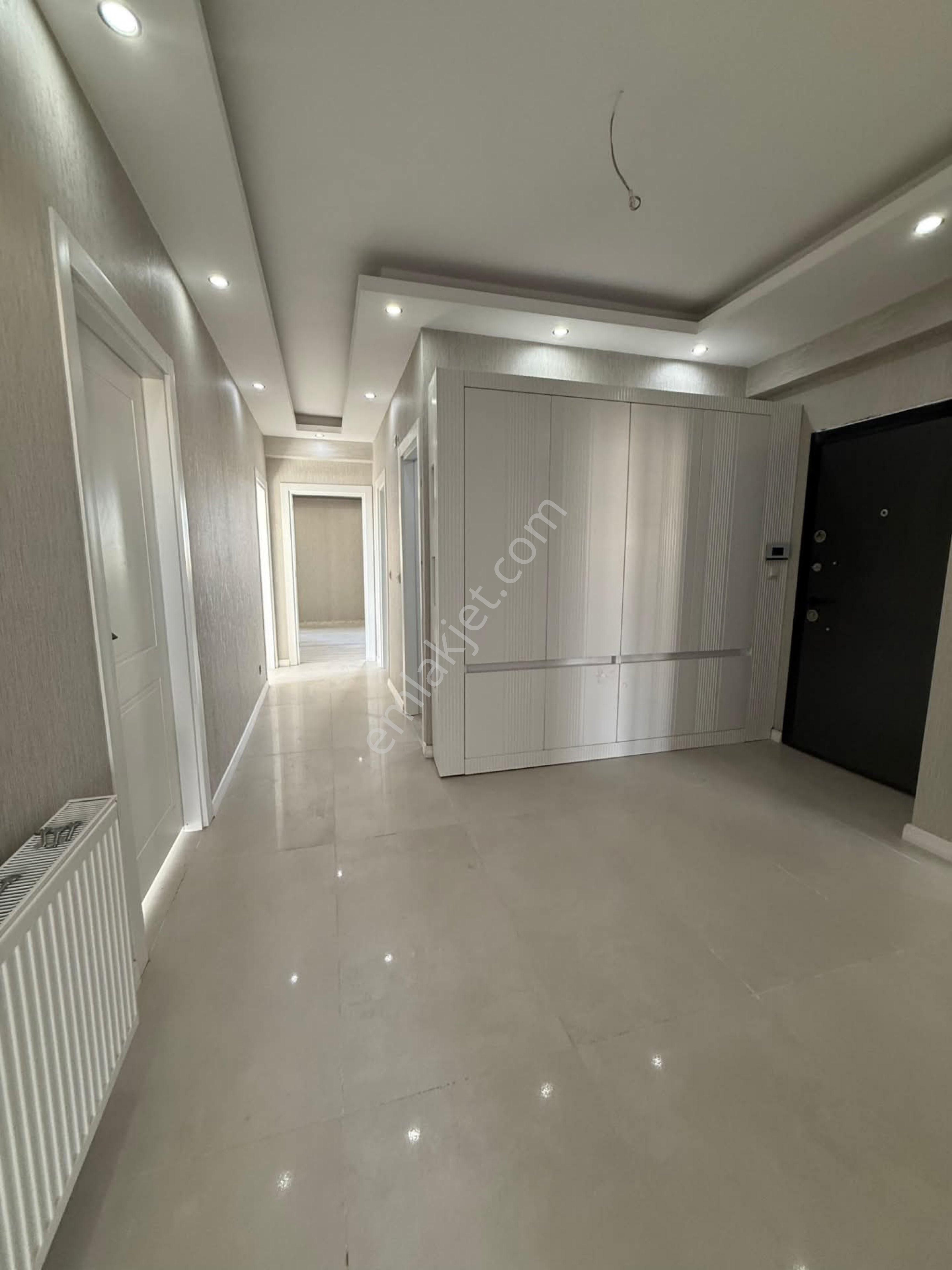 Seyrantepe De Site İçerisinde 3+1 - Görsel 9