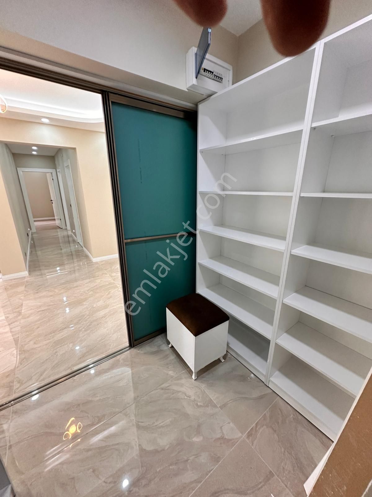 Atanora Vadi'den Cevizlidere Cad Yakını Asansörlü Kapalı Garajlı 2 Banyolu Lüks Yapılı Ön Cephe 3+1 - Görsel 31