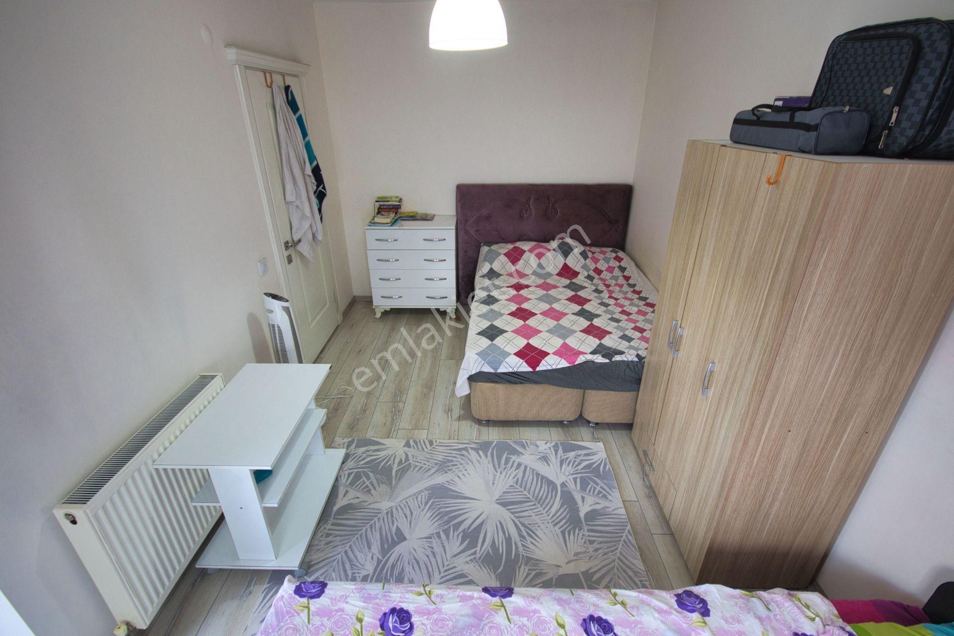 🛑🛑aktif'ten Akçay'da Satılık Merkezi Konumda Eşyalı Arakat Şık Ferah Dizaynlı 1+1daire - Görsel 22