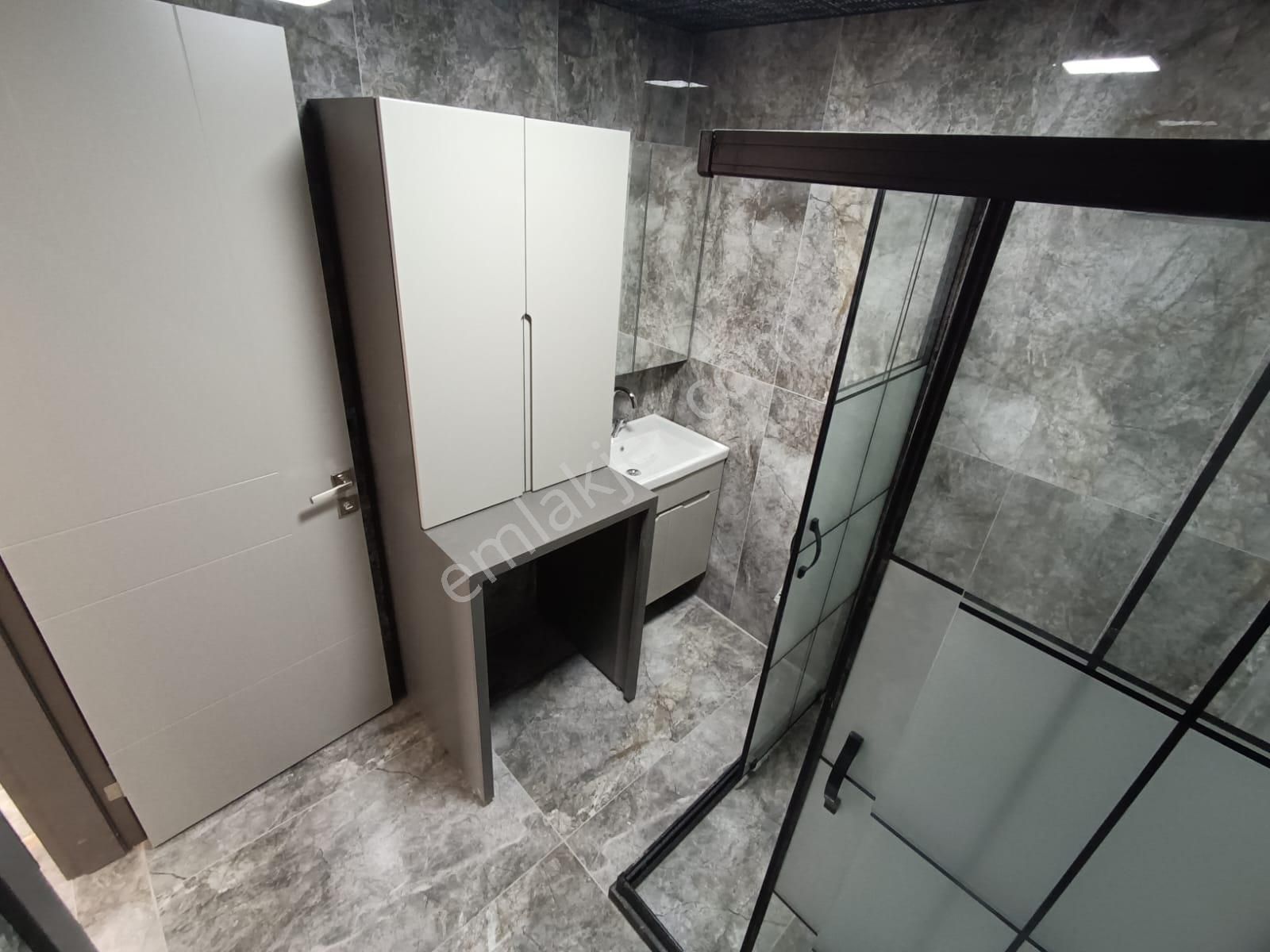 Kent'ten Şahap Gürler Mh. 1213 Cd Üzeri Y.giriş 1.kat Konumunda Çok Katlı Sitede Uygun Fiyata!!! - Görsel 28