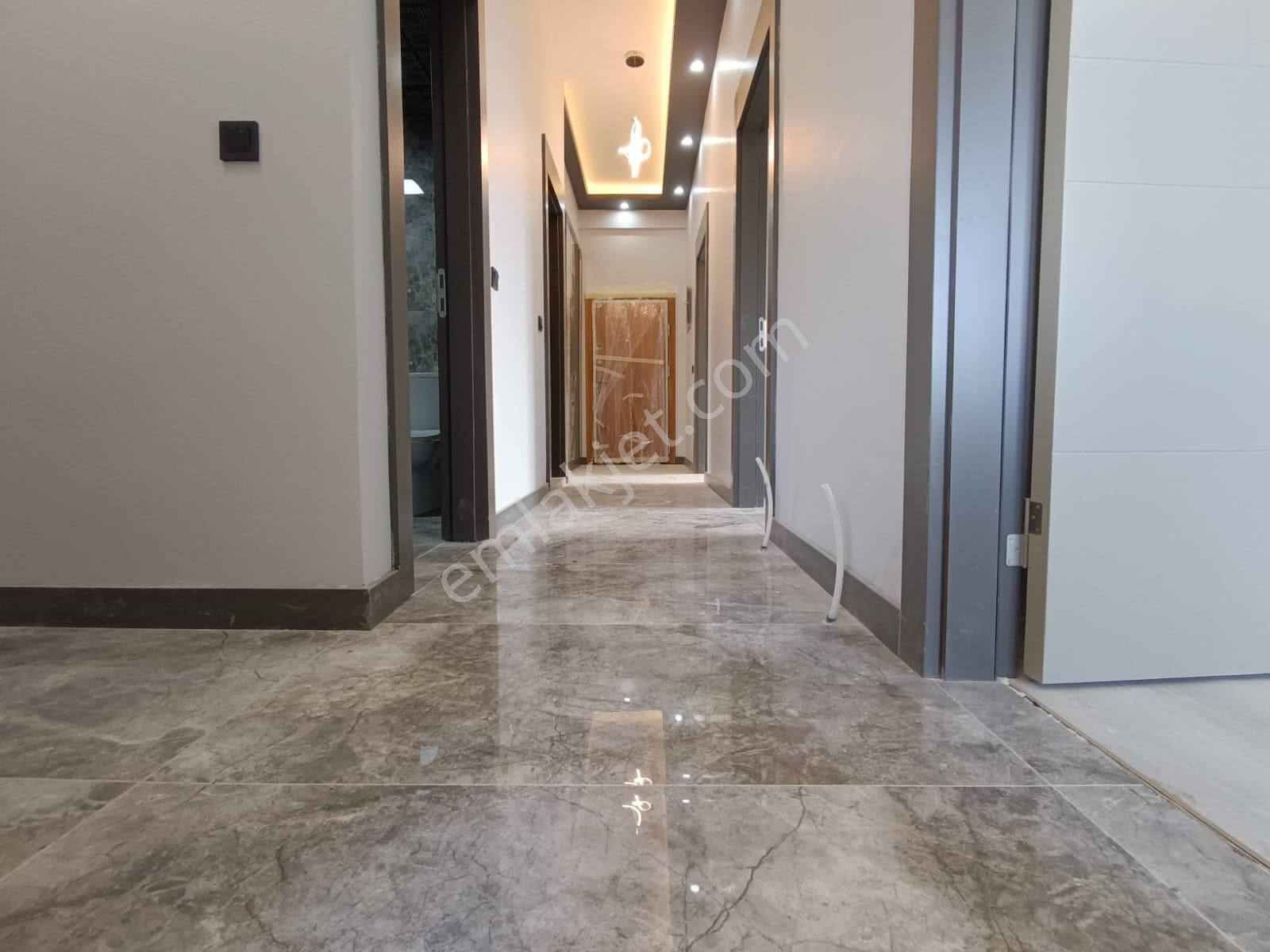 Kent'ten Şahap Gürler Mh. 1213 Cd Üzeri Y.giriş 1.kat Konumunda Çok Katlı Sitede Uygun Fiyata!!! - Görsel 17