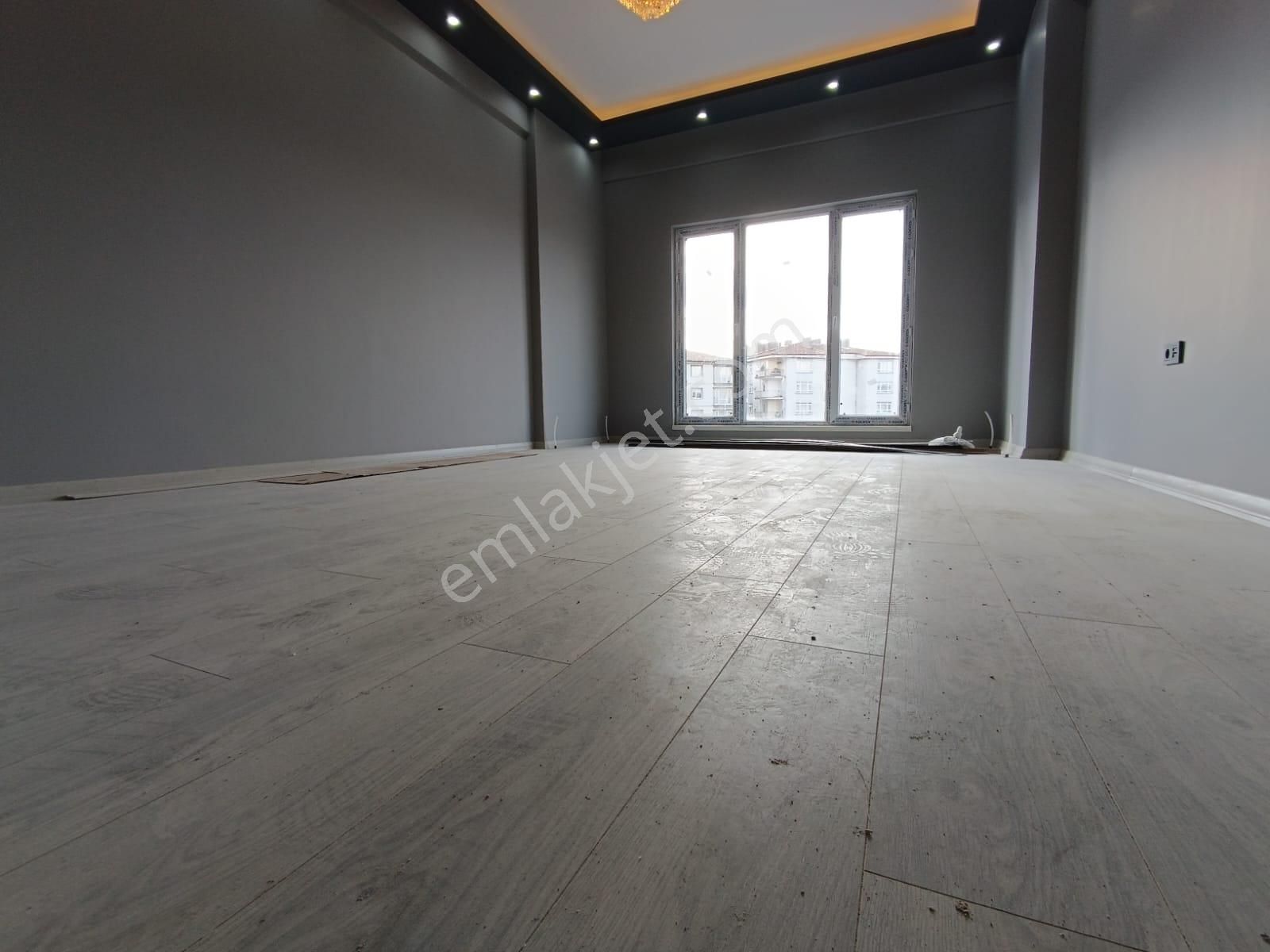 Kent'ten Şahap Gürler Mh. 1213 Cd Üzeri Y.giriş 1.kat Konumunda Çok Katlı Sitede Uygun Fiyata!!! - Görsel 7