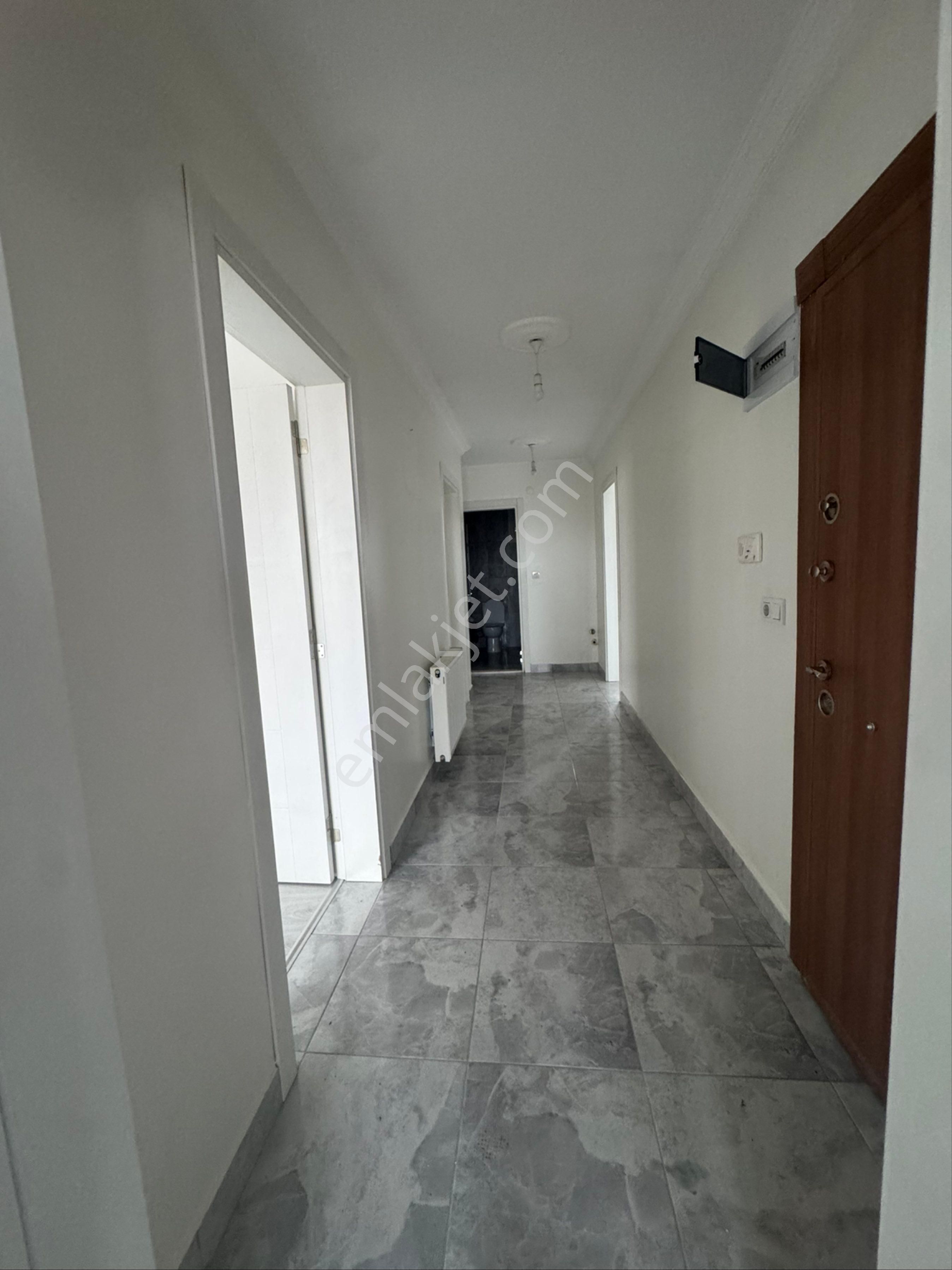 Sancaktepe Yenidoğa’nda 3 + 160 Metrekare Kiralık Masrafsız Daire - Görsel 2