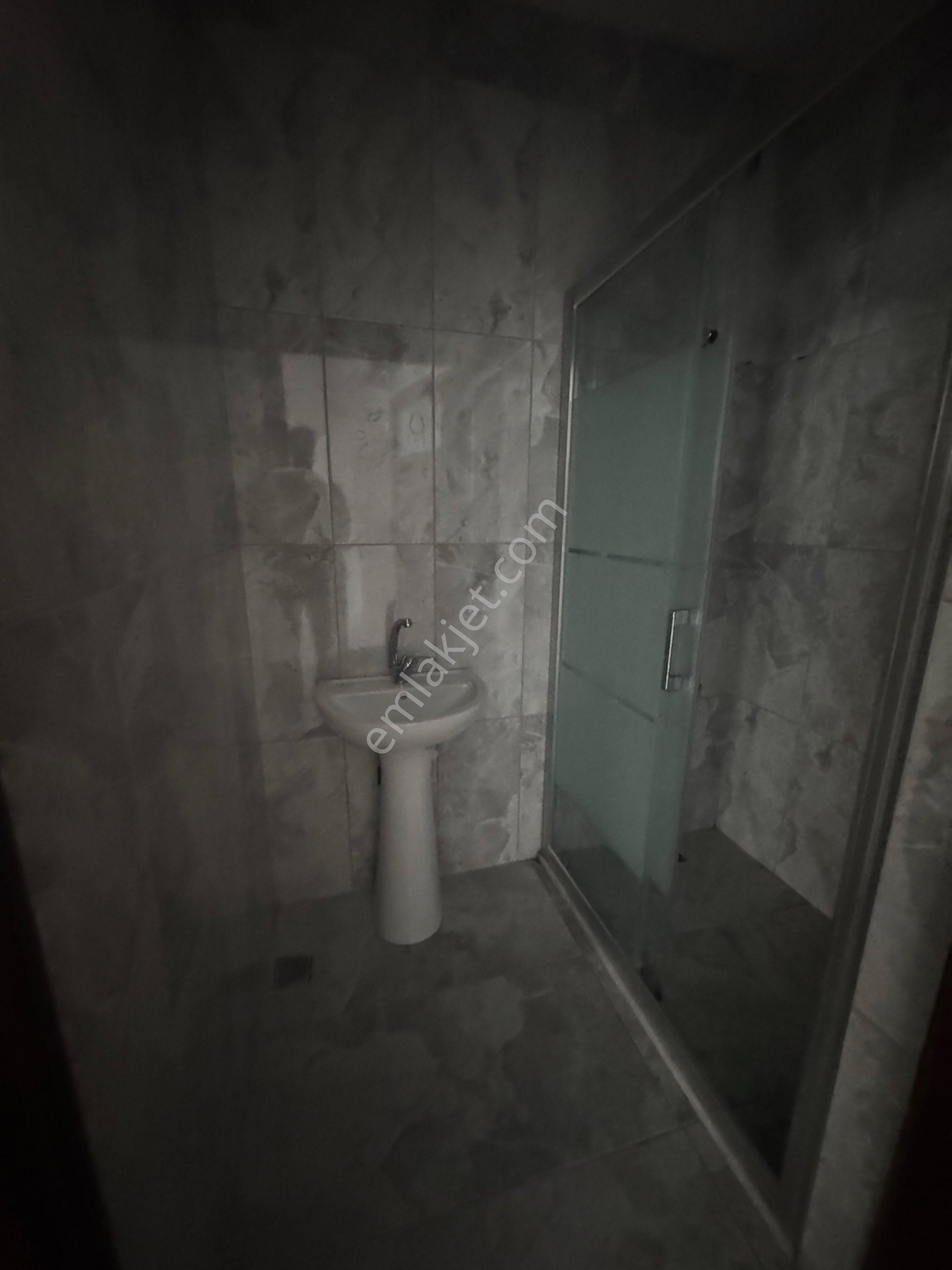 Sancaktepe Yenidoğa’nda 3 + 160 Metrekare Kiralık Masrafsız Daire - Görsel 13