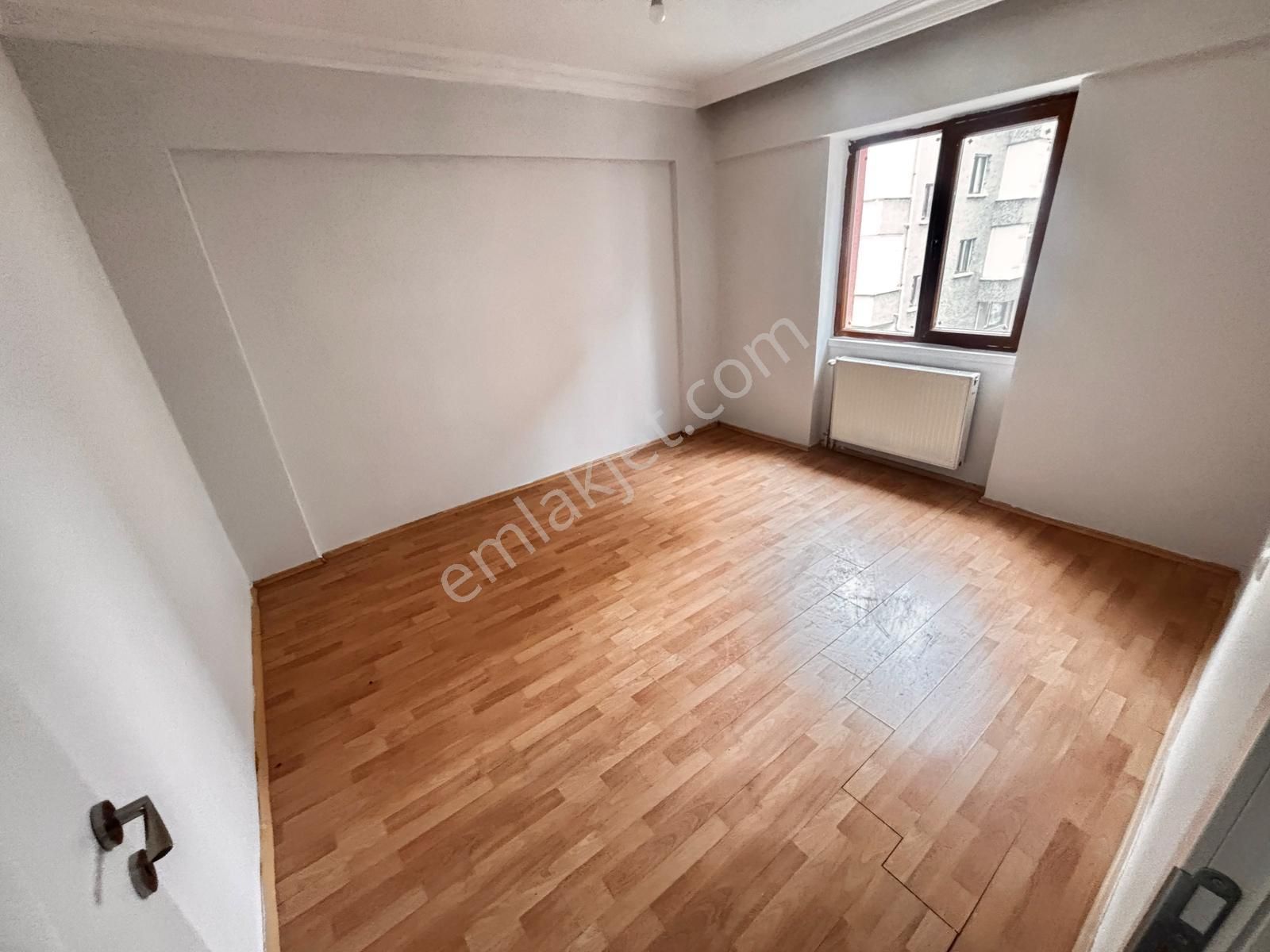 Yılmaz Gayrimenkul Den Andiçen Mah 3+1 Kat Konumunda Katta Tek Daire 130 M2 2.949 Pazarlıkl - Görsel 20