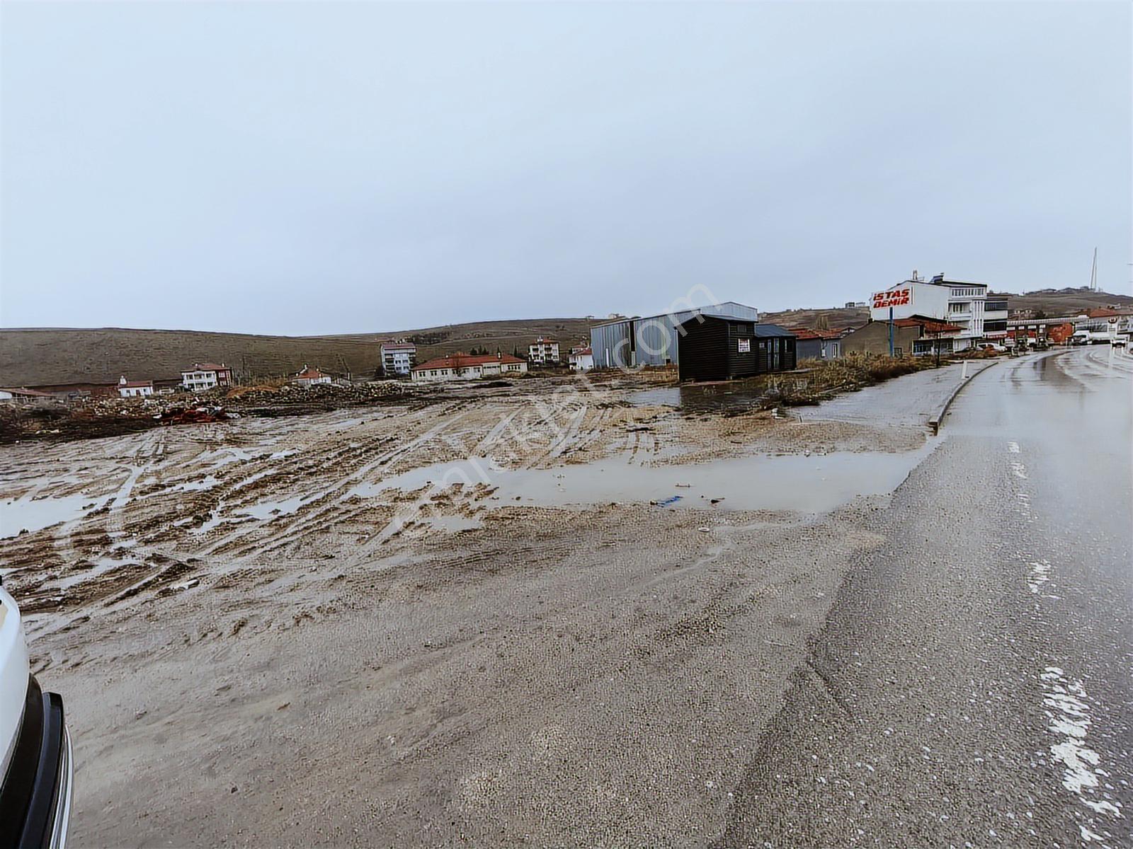Bulvar Üzerinde 2940 M2 Ana Yola Cepheli Favori Arsa - Görsel 6