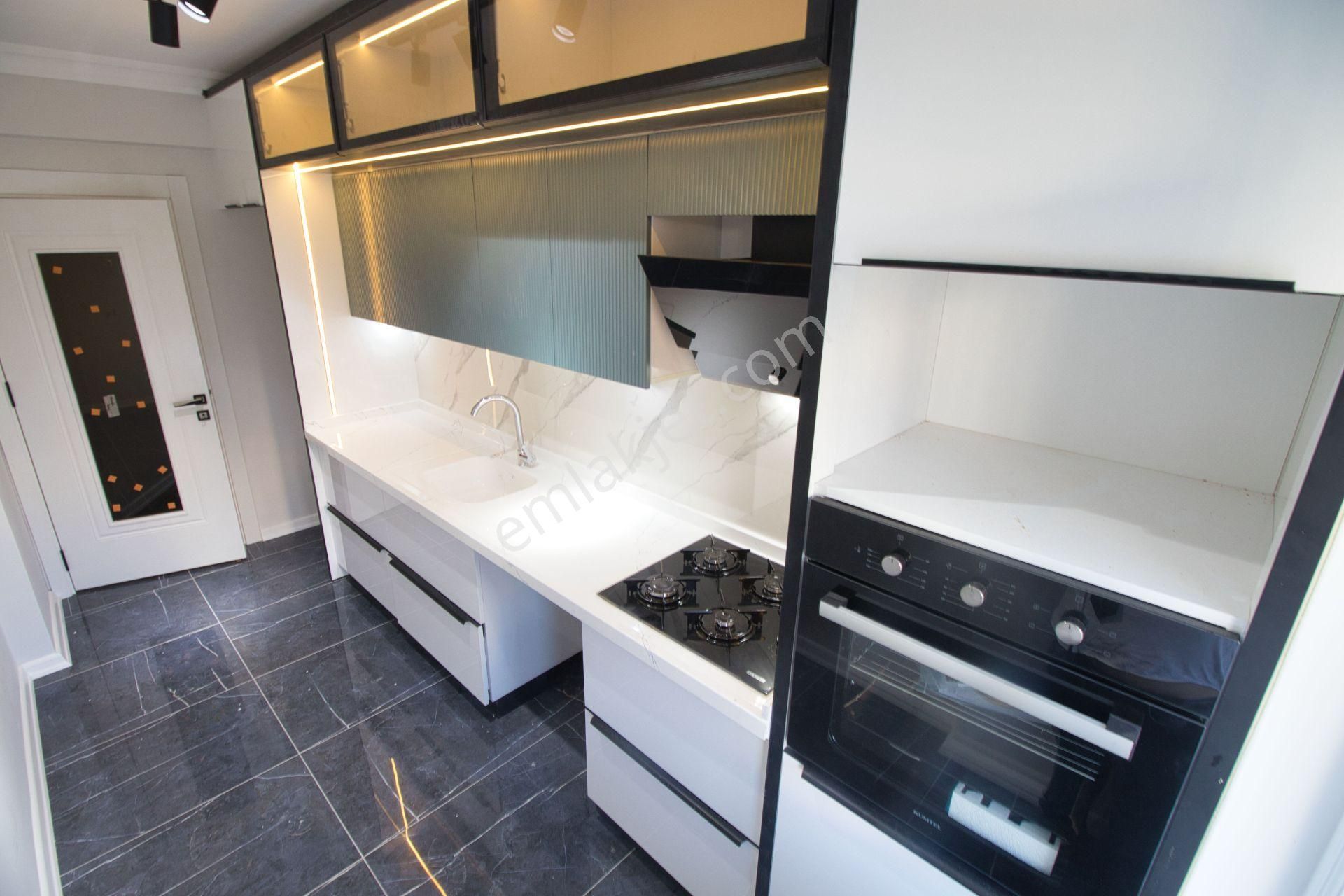 🛑🛑aktif'ten Akçay'da Satılık Tasarım Harikası Arakat Ön Cephe Barbekülü 2+1daire