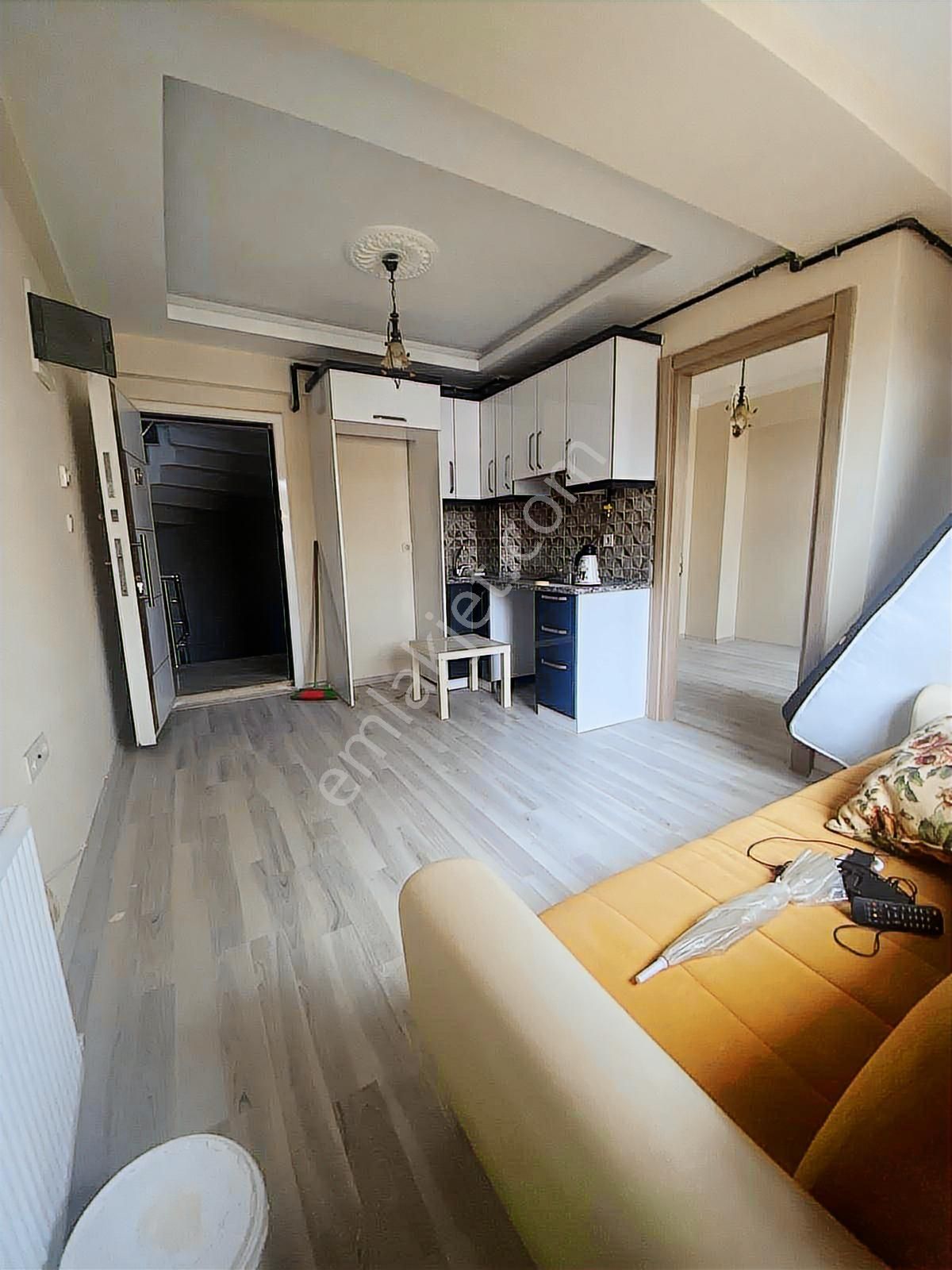Bucada Kiralık Daire Üniversite Kyk Yurt Ana Yol Ve Kampüse Yakı - Görsel 13