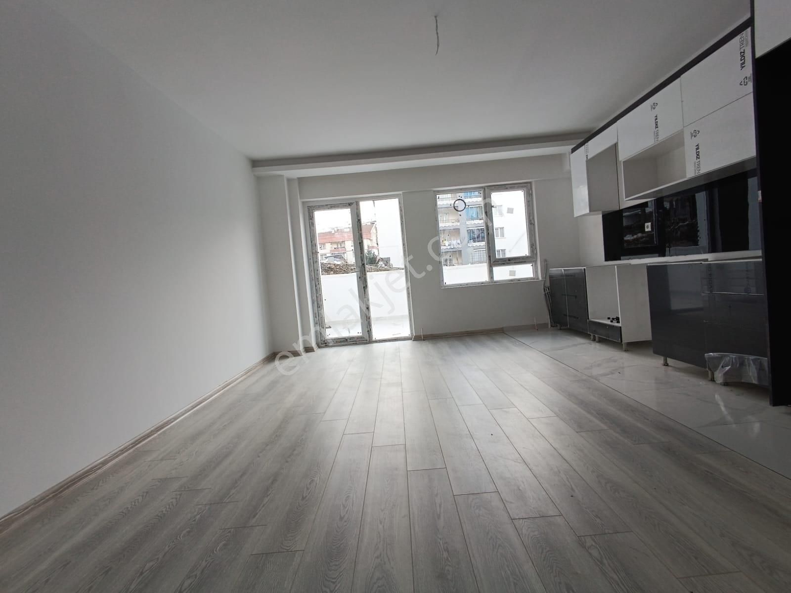 Kent'ten Akşemsettin Mh. Doğukent Cd. Ve Natavega Yakını Kot 1 Y.giriş Konumunda Uygun Fiyata!!! - Görsel 2