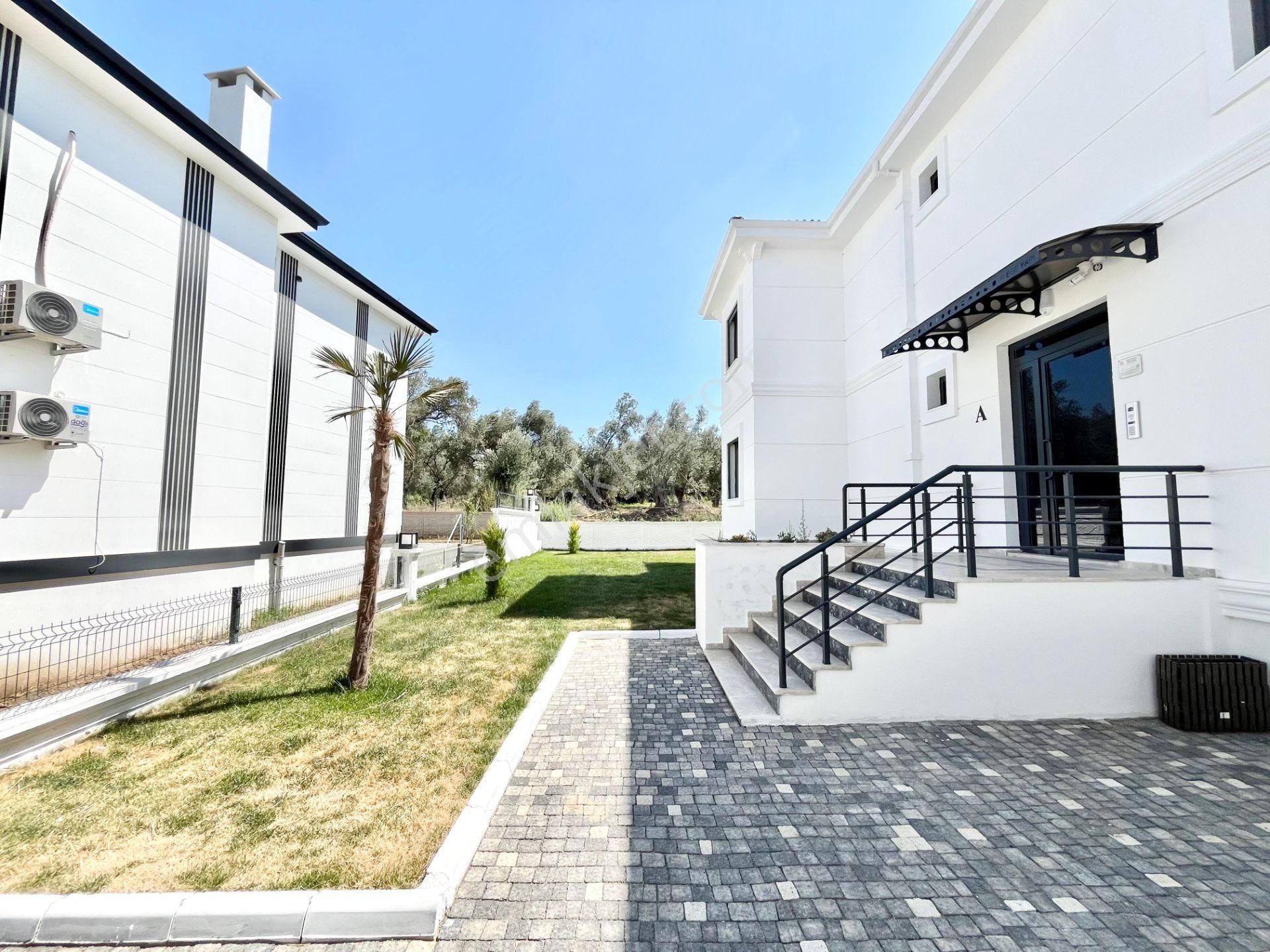 ▓yükselden Güre'de Ultra Lux Yeni Binada Cam Balkonlu 2+1 Daire