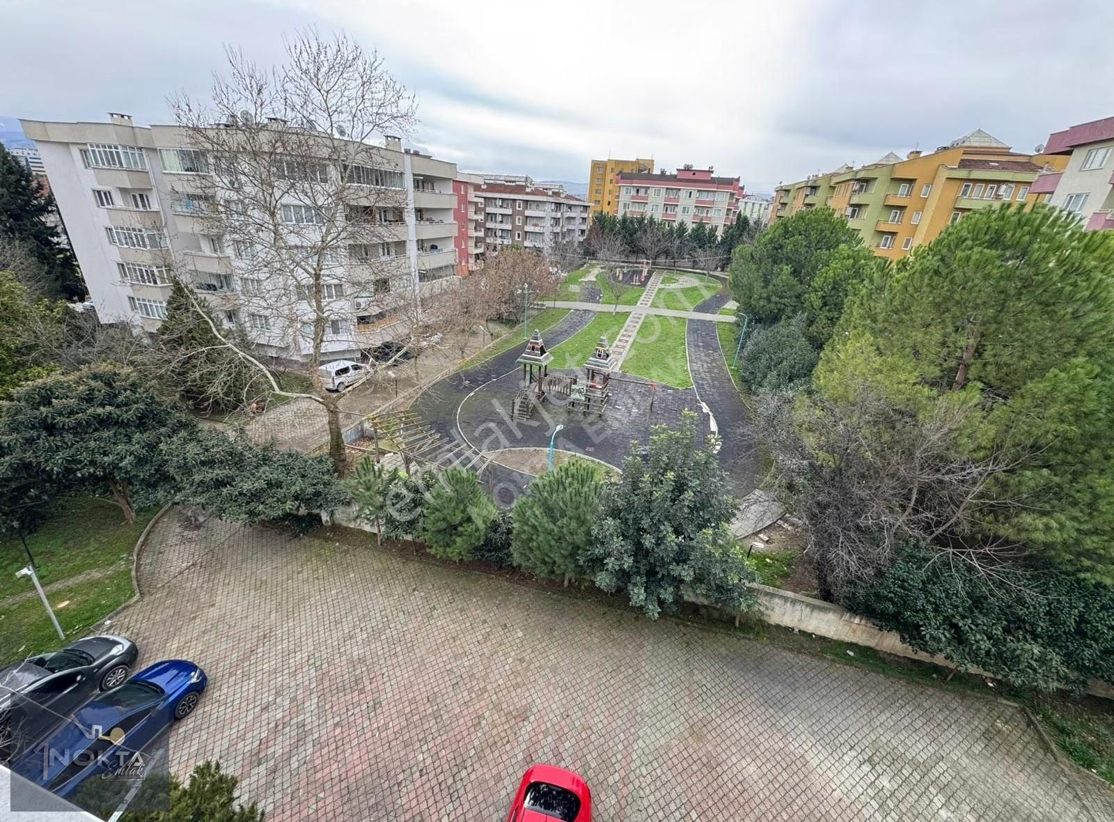 Aile Sitesinde 3+1 Ayrı Mutfaklı Merkez Konumda Daire - Görsel 24