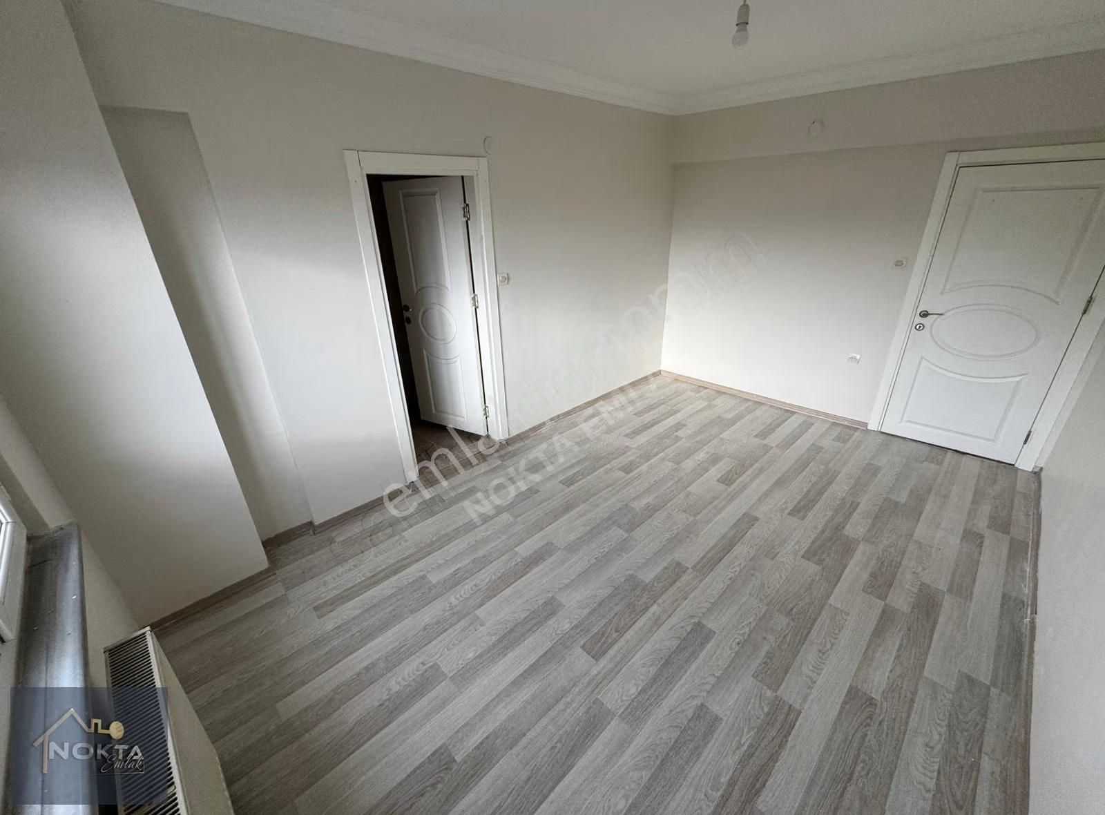 Aile Sitesinde 3+1 Ayrı Mutfaklı Merkez Konumda Daire - Görsel 31