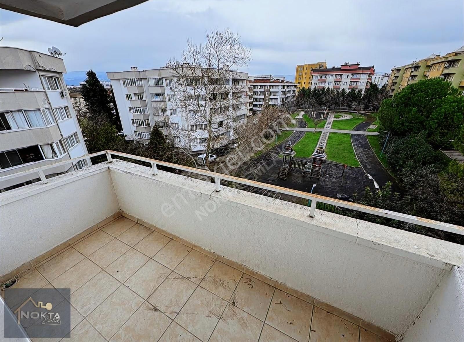 Aile Sitesinde 3+1 Ayrı Mutfaklı Merkez Konumda Daire - Görsel 8