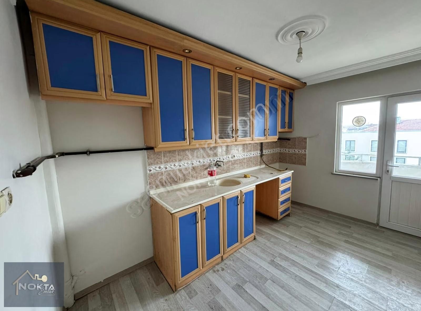 Aile Sitesinde 3+1 Ayrı Mutfaklı Merkez Konumda Daire - Görsel 7