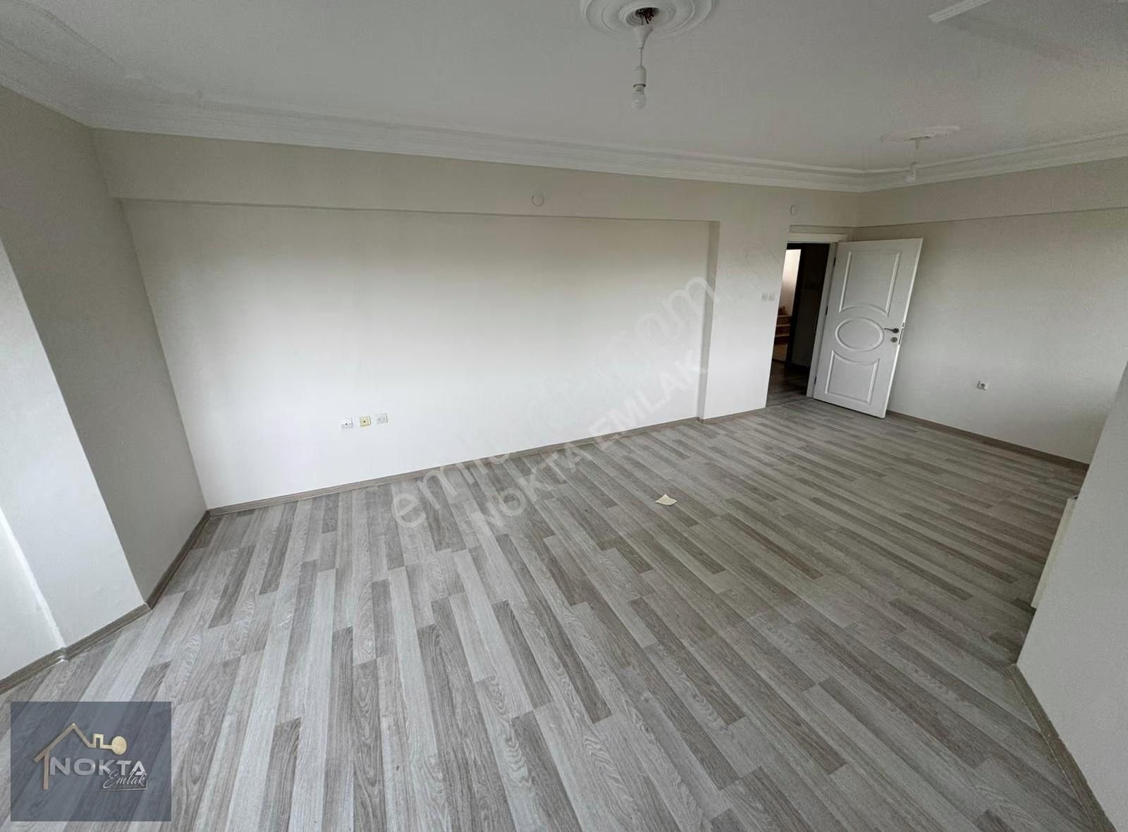 Aile Sitesinde 3+1 Ayrı Mutfaklı Merkez Konumda Daire - Görsel 16