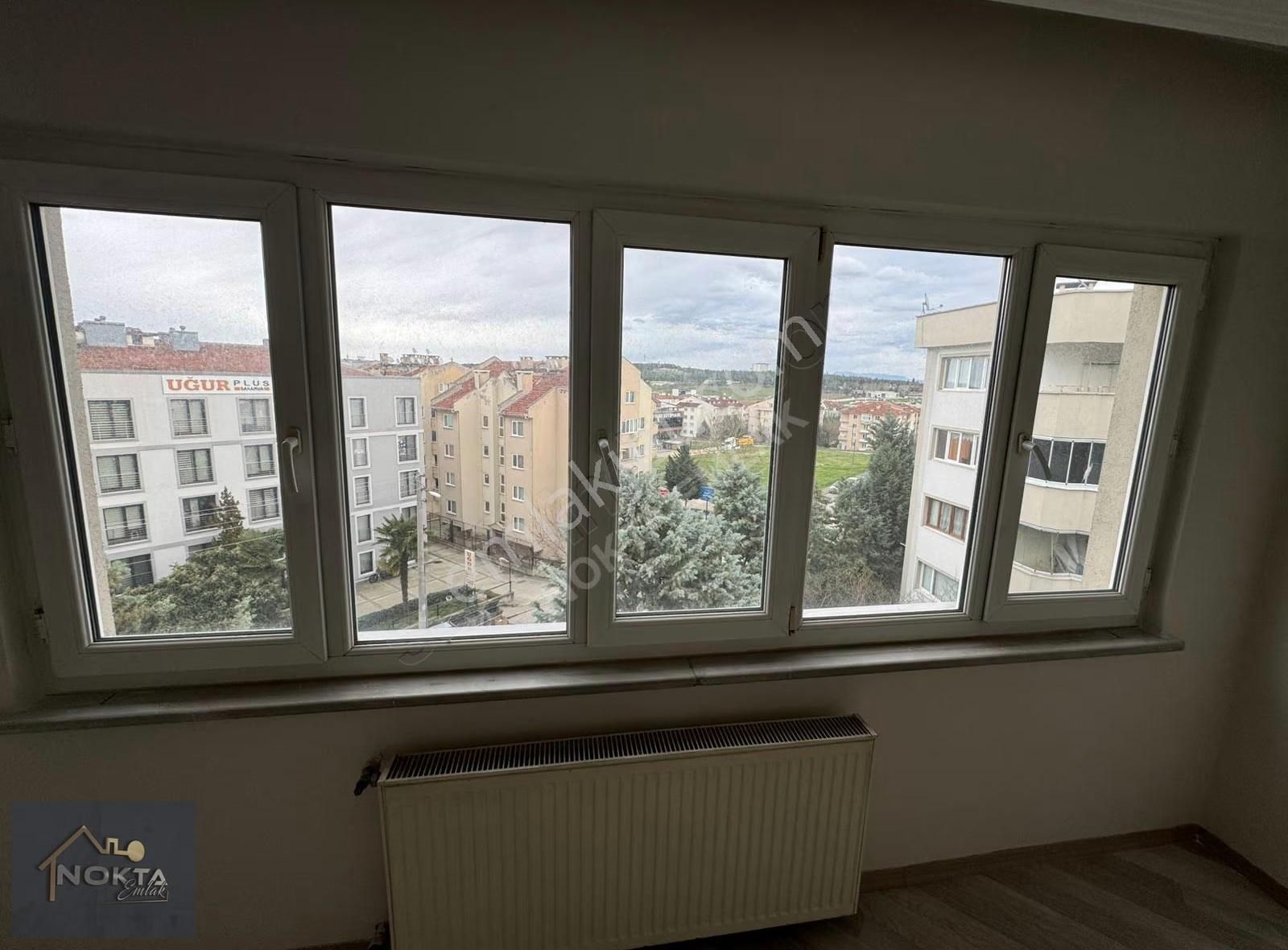 Aile Sitesinde 3+1 Ayrı Mutfaklı Merkez Konumda Daire - Görsel 15