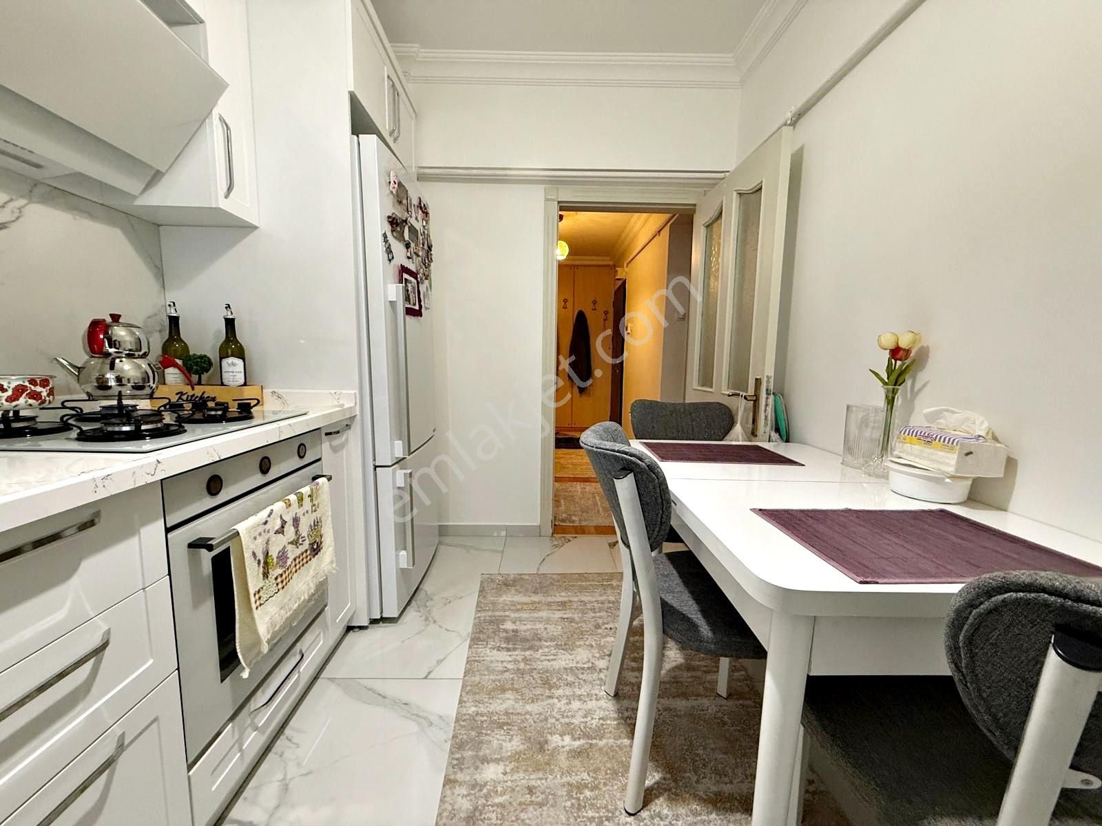 3+1 Ayvalı Cad. Paraleli Masrafsız Yatırıma Uygun Özel Bahçeli - Görsel 3