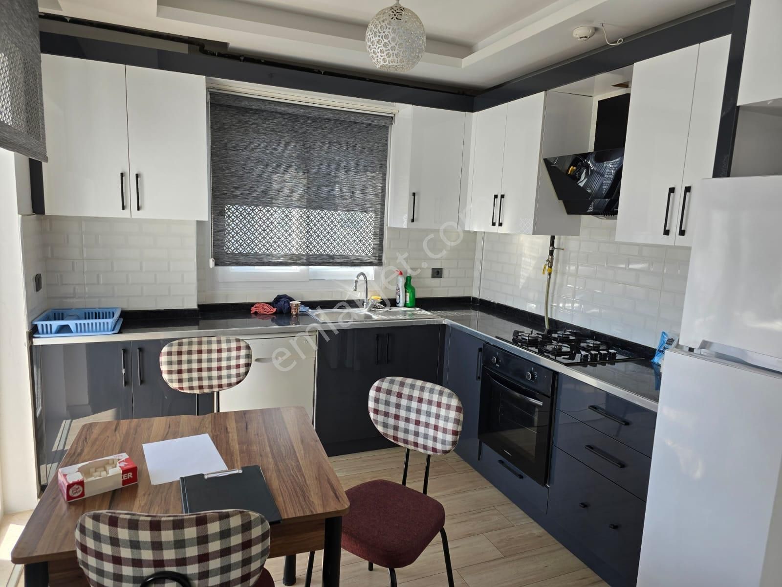 Tece'nin Merkezinde Kiralık Eşyalı 2+1 Daire