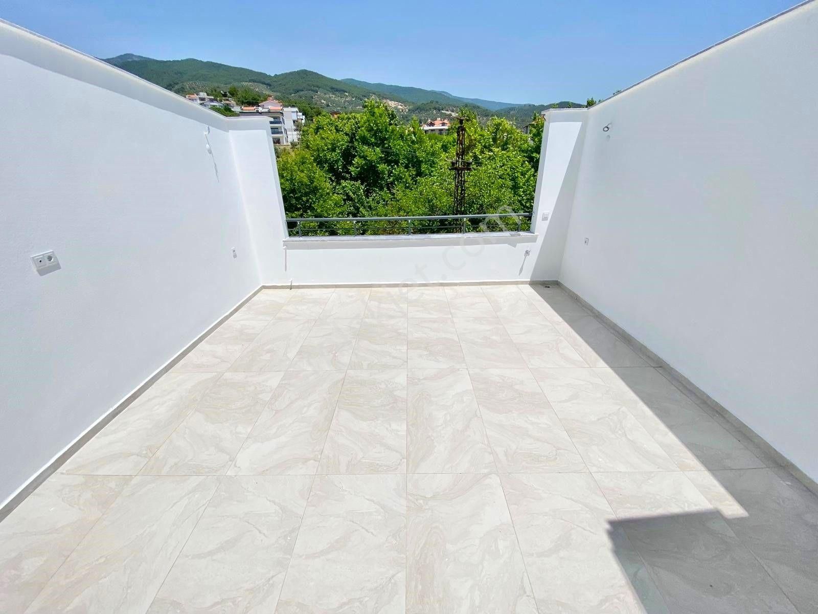 Yüksel'den Güre'de Eşsiz Çay Manzarası İle Ultra Lüks Satılık Geniş Villa - Görsel 33