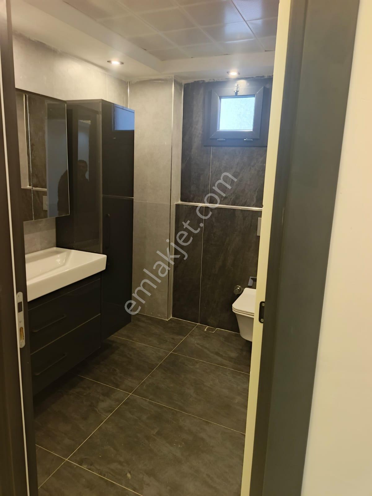 Adana Sarıcam Akkuyuda Lüks İşçilik Triplexs Satlık İkiz Villa - Görsel 20