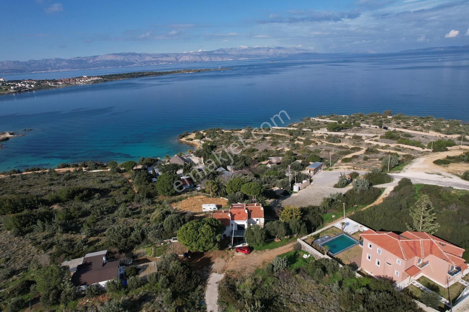 Çeşme Dalyanda Deniz Manzaralı Satılık Villa - Görsel 3