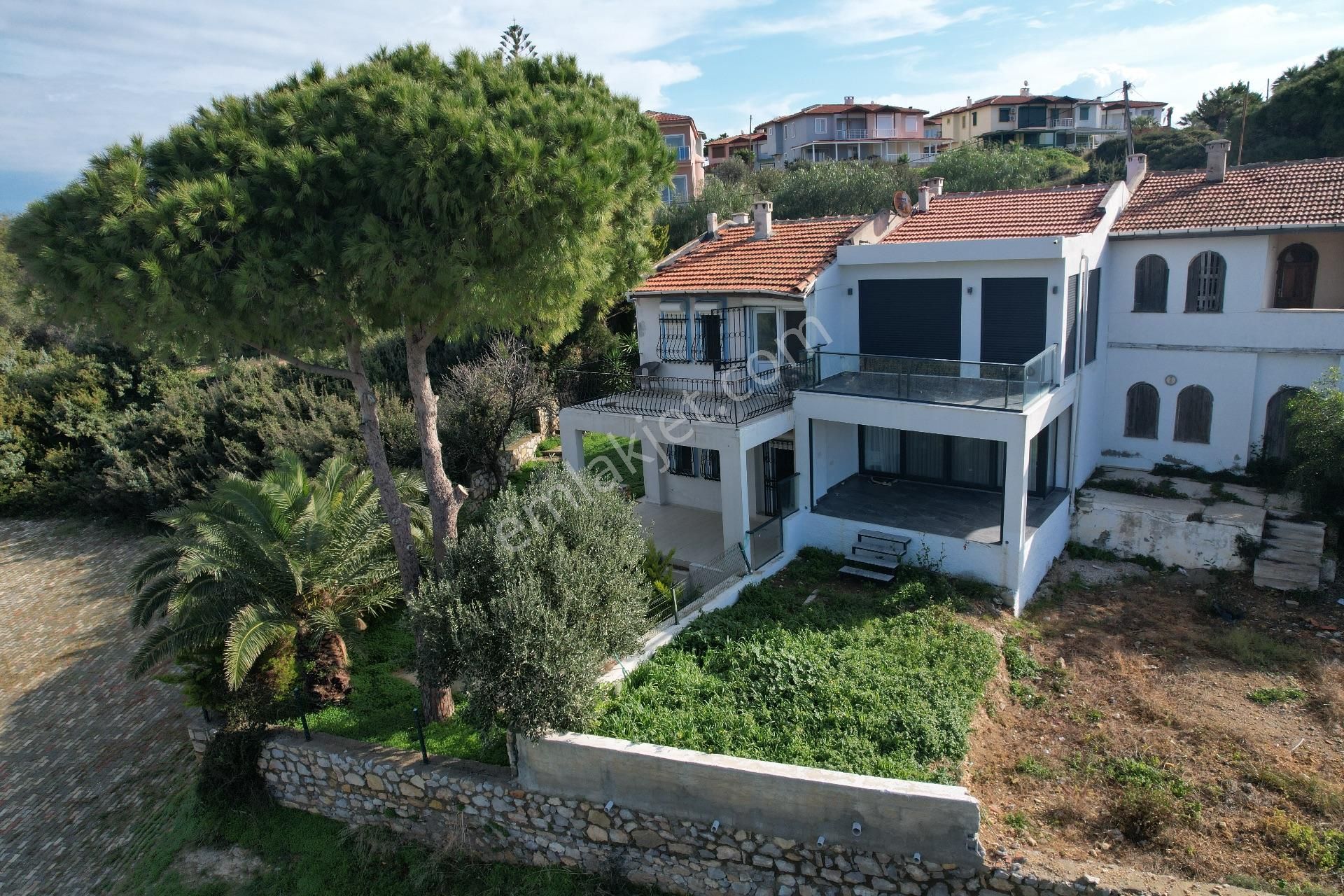Çeşme Dalyanda Deniz Manzaralı Satılık Villa - Görsel 4