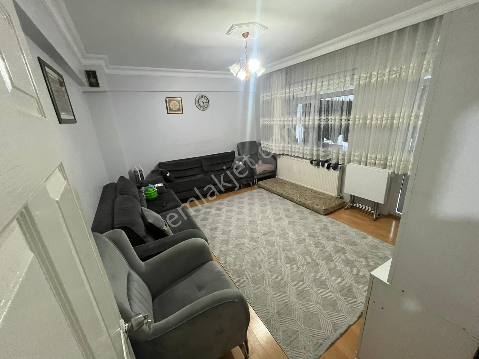 Üç Kardeşler'dem Malkoçoğlu Mh 3+1 130m2 Ara Kat Daire