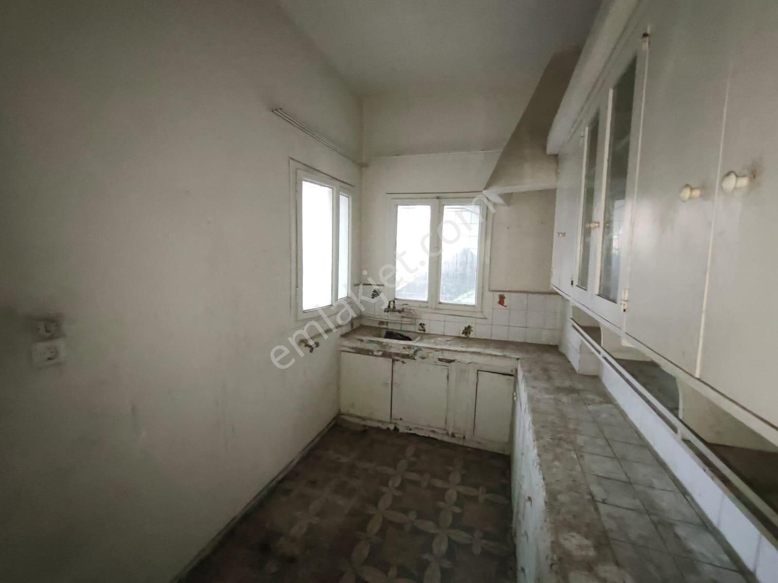 Ziyapaşa Mahallesi Başkent Has. Cv 265 M2 Arsa İçinde 4 Katlı Ev - Görsel 18