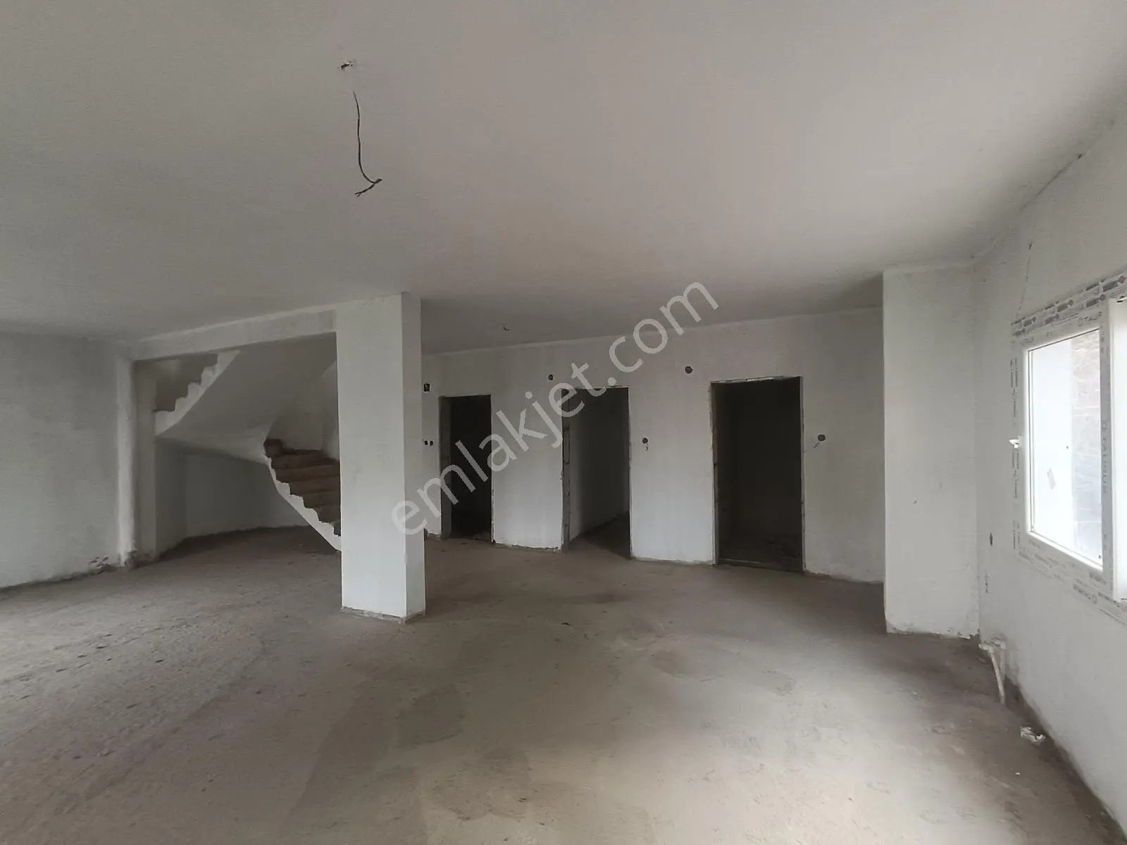 Sarıcam Bayramhacılı Mah Full Göl Manzaralı 3 Kat +teraslı Villa - Görsel 31